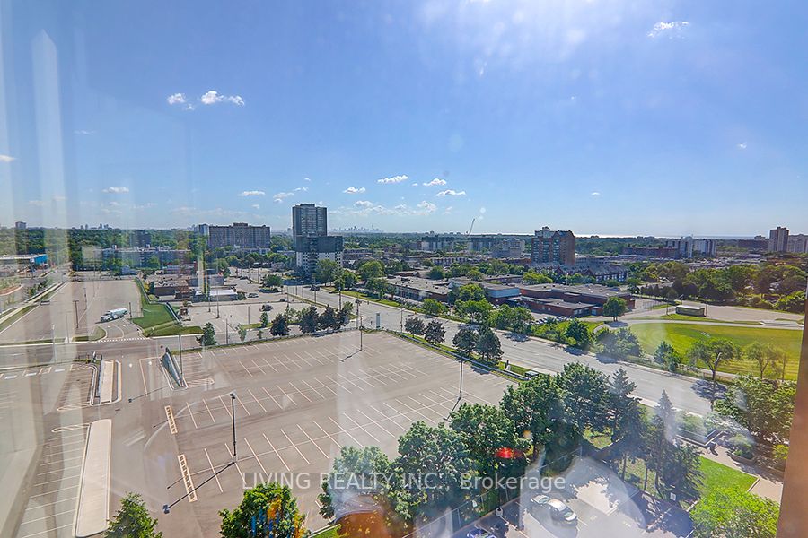 115 Hillcrest Ave, #1016