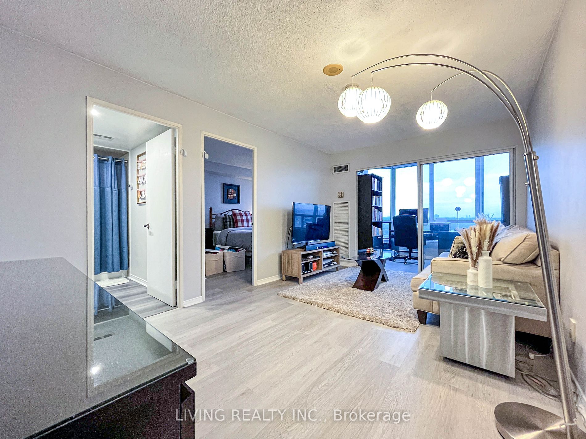 115 Hillcrest Ave, #1016