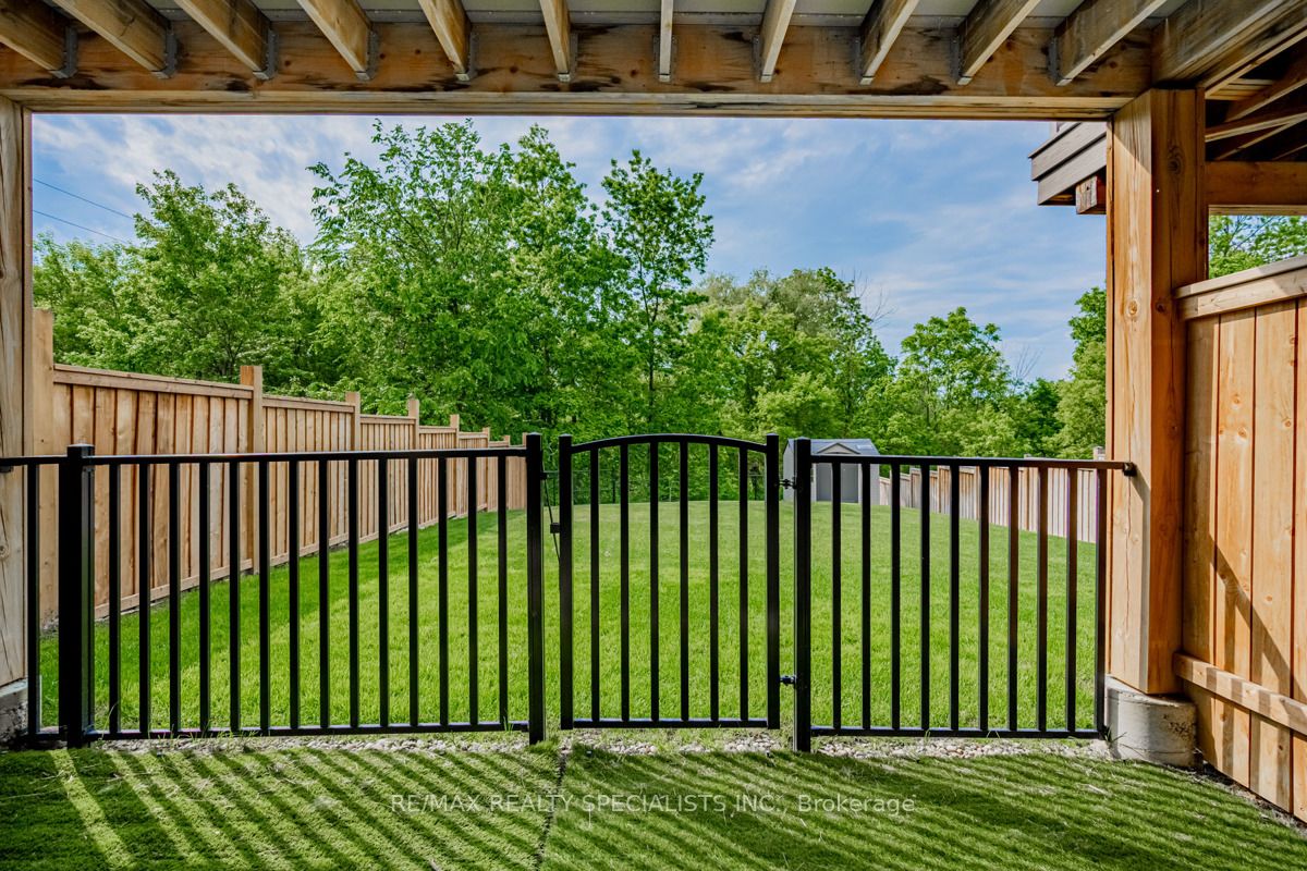 5 West Branch Drive