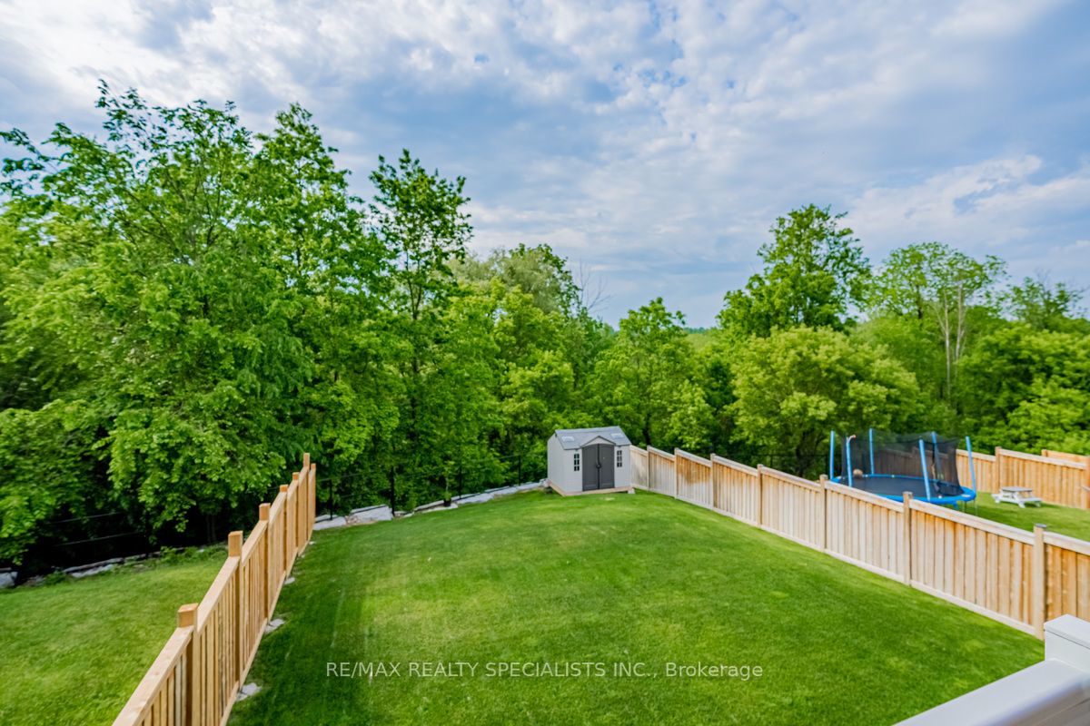 5 West Branch Drive