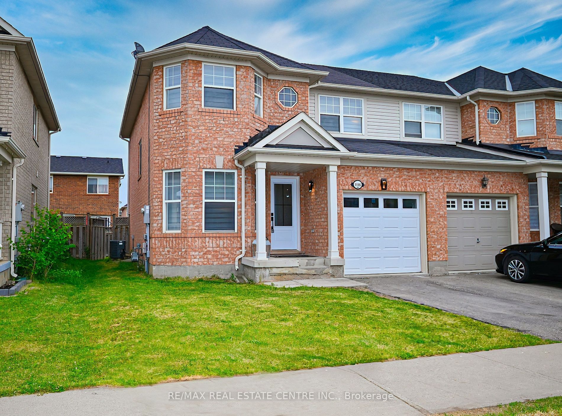 1116 Barr Crescent
