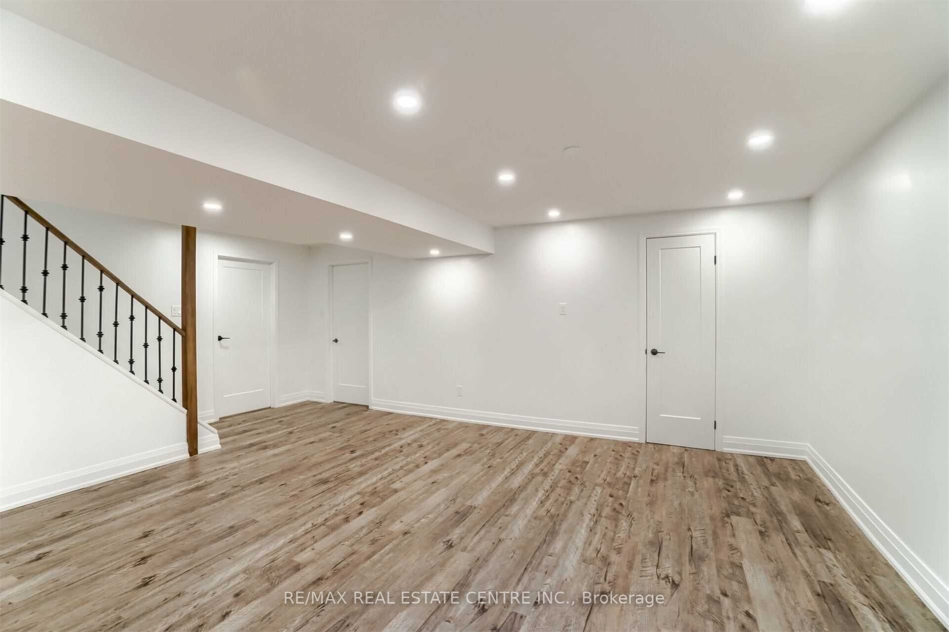 550 Meadows Blvd