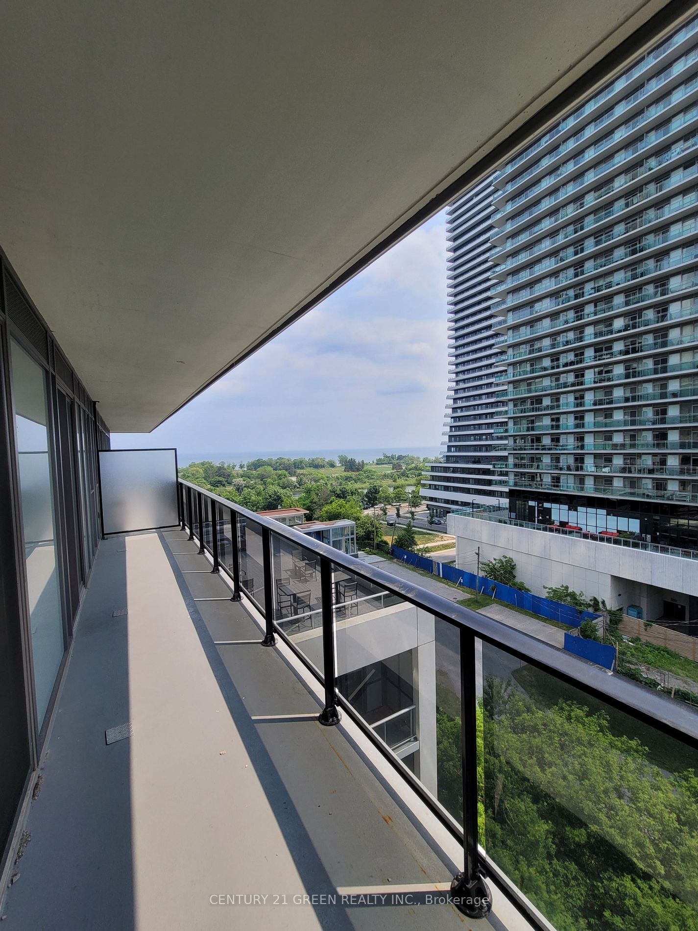70 Annie Craig Drive, #608