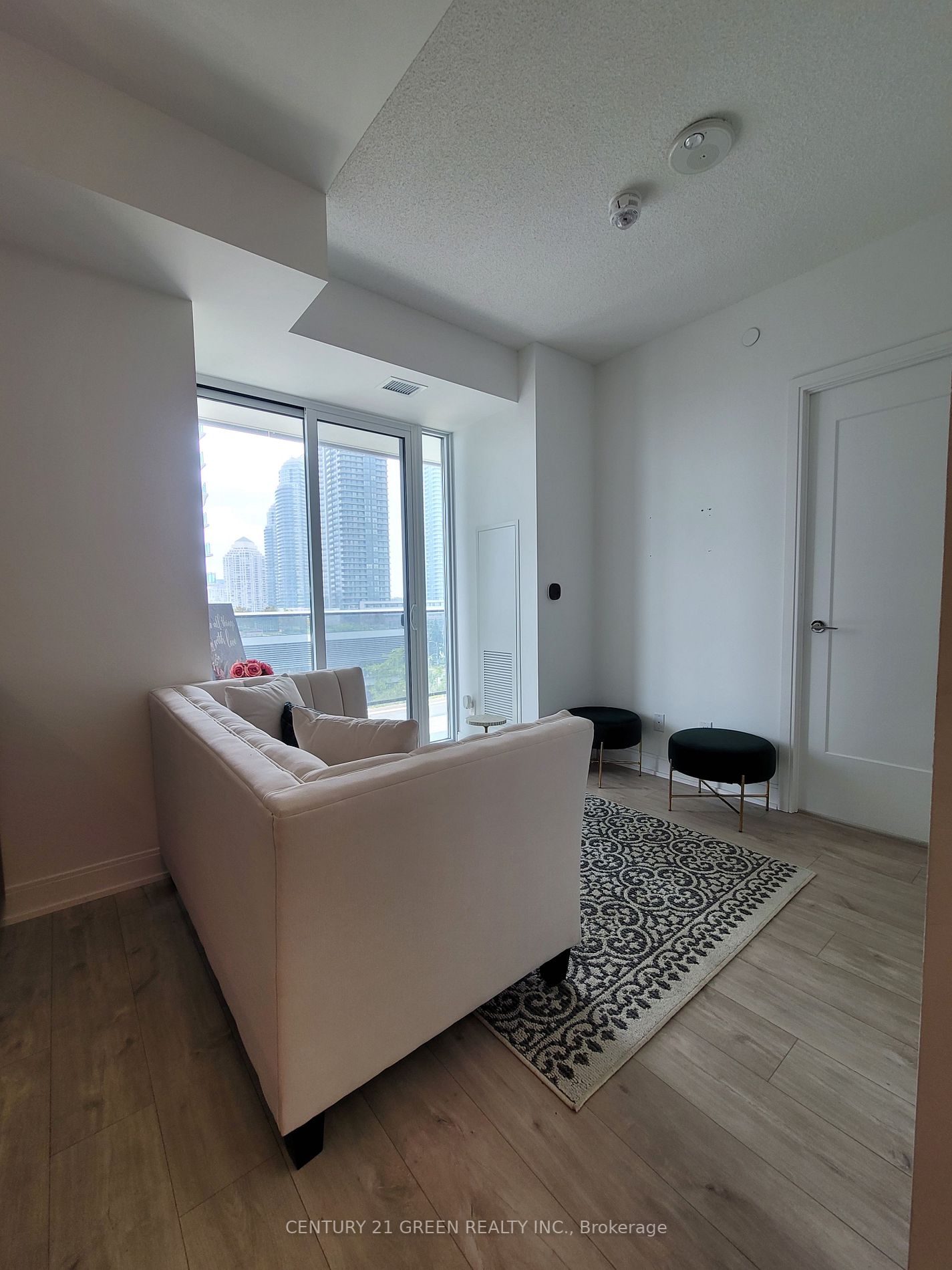70 Annie Craig Drive, #608