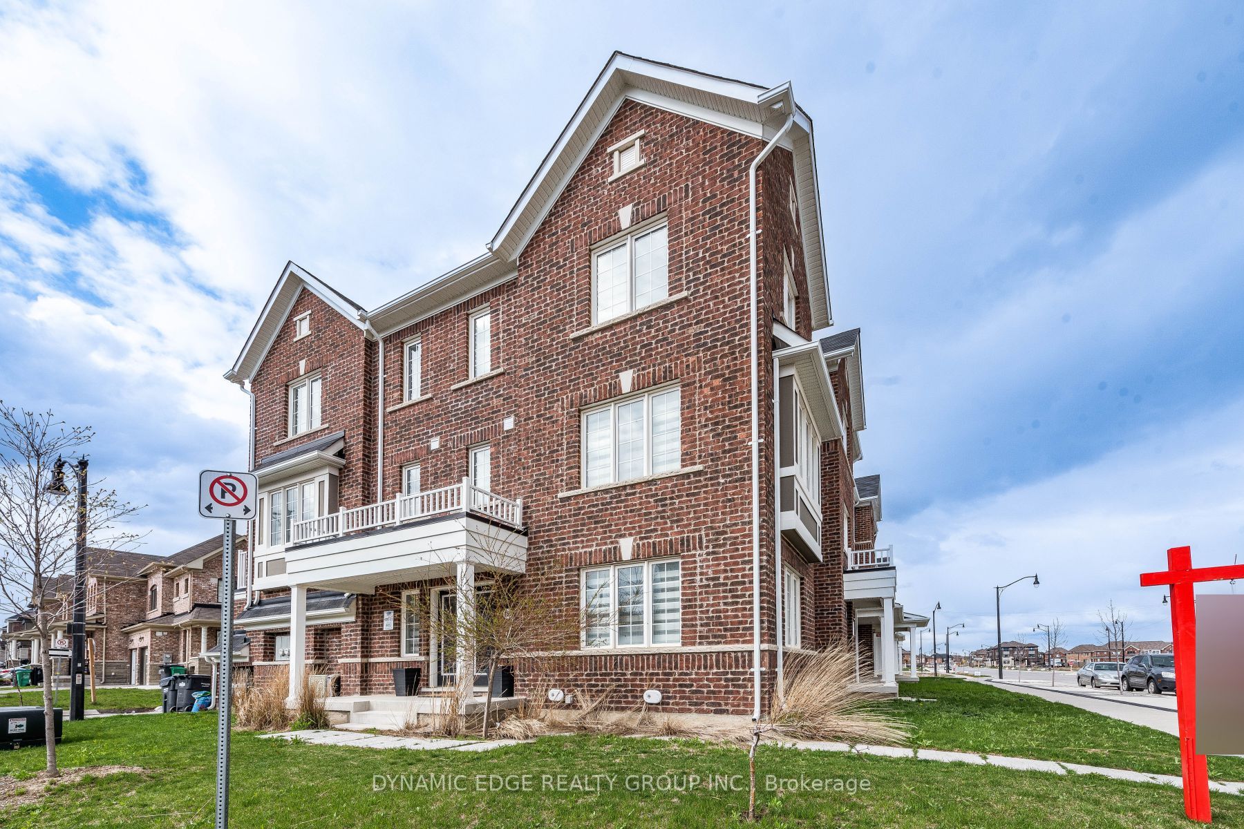 456 Remembrance Rd