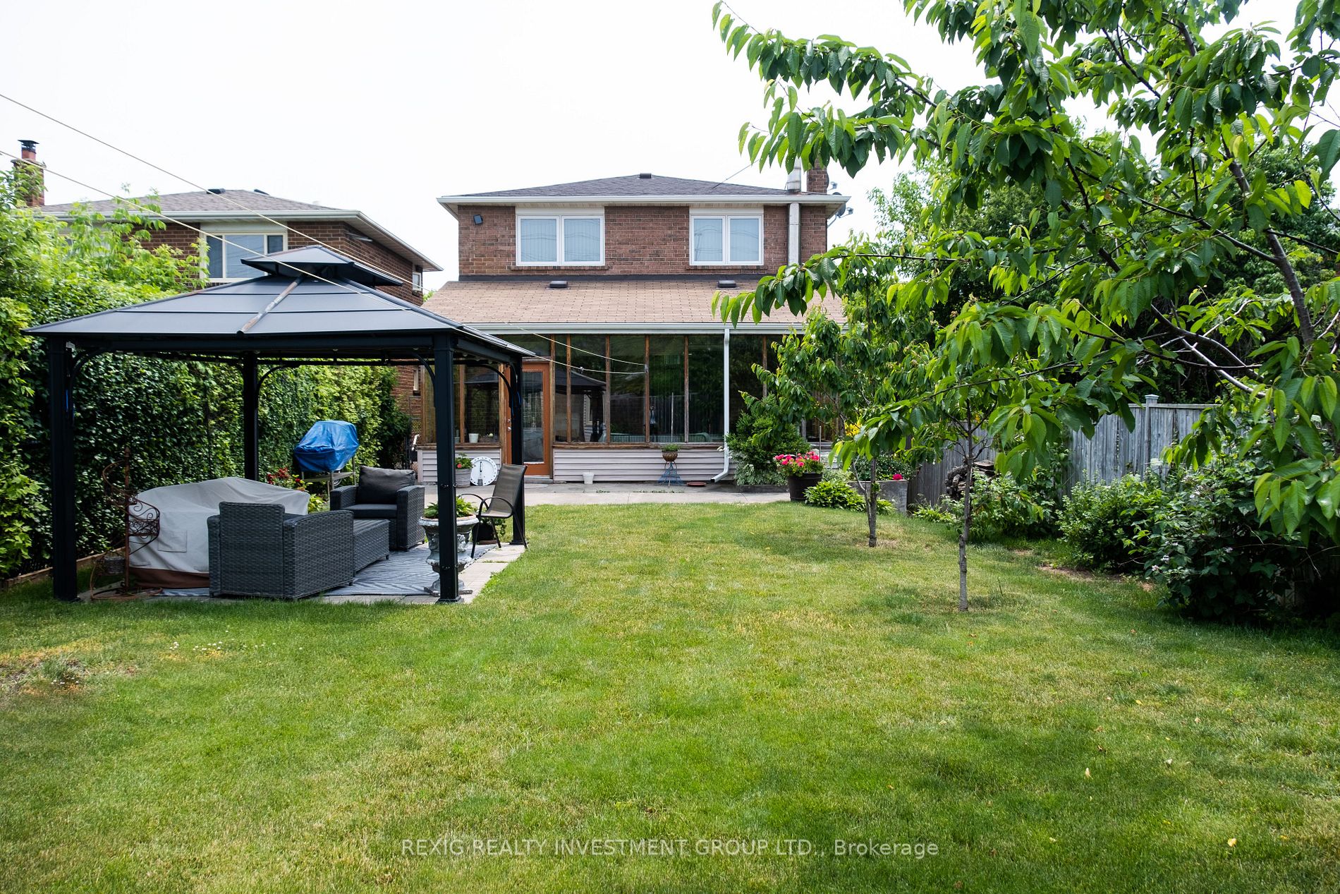 1485 Kenilworth Cres
