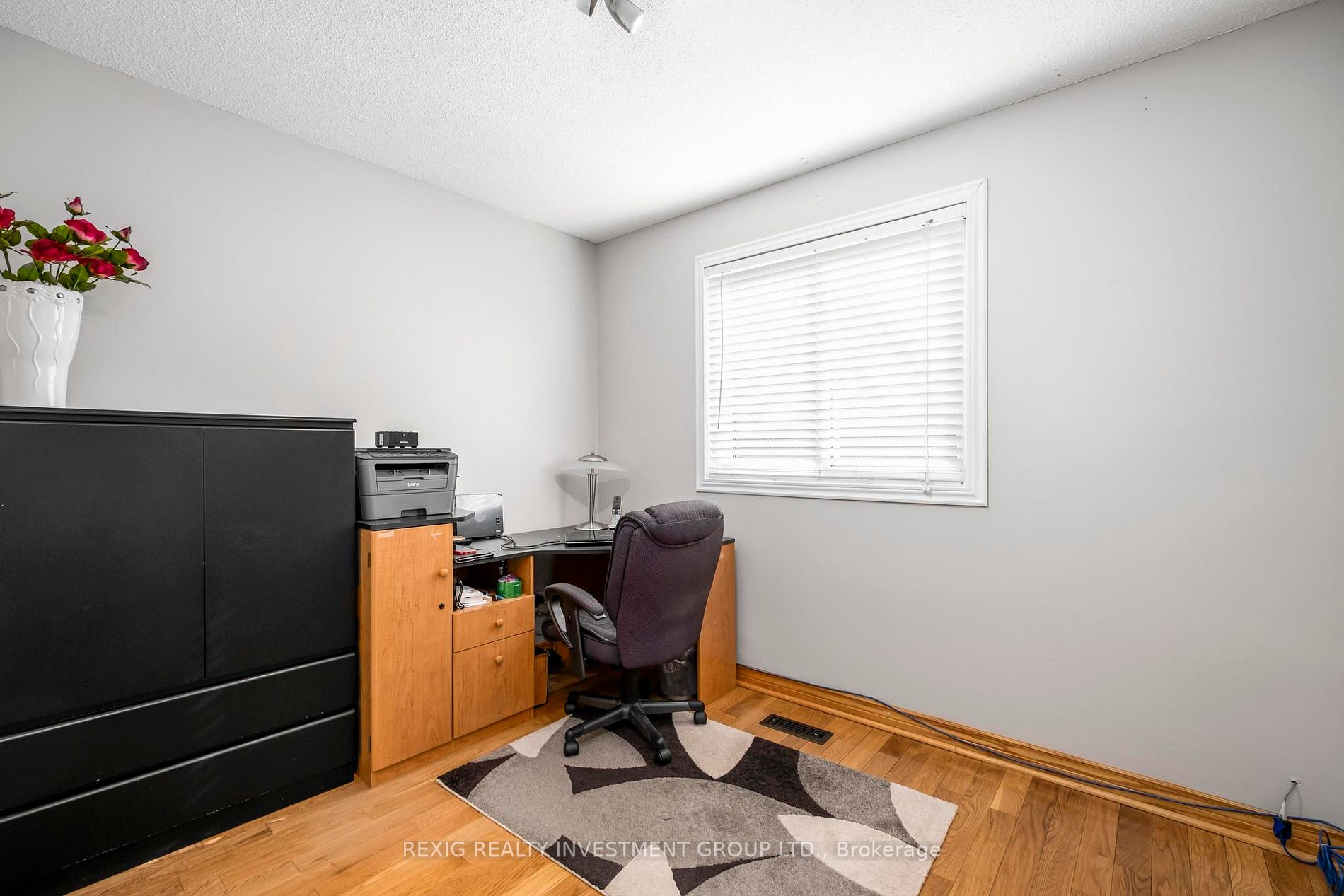 1485 Kenilworth Cres