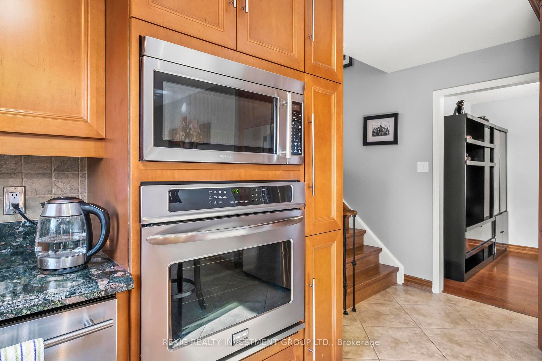 1485 Kenilworth Cres