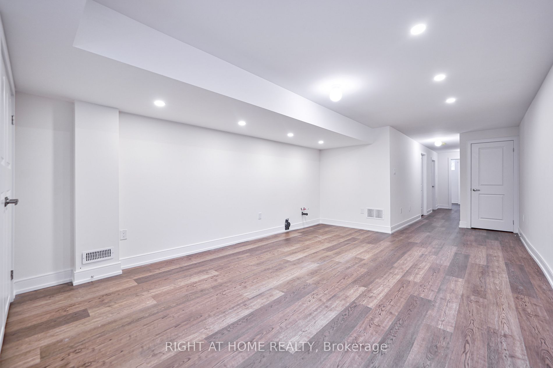 177F Caledonia Rd