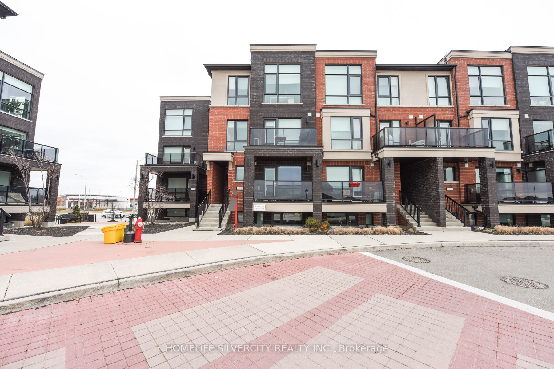 100 Dufay Rd, #26