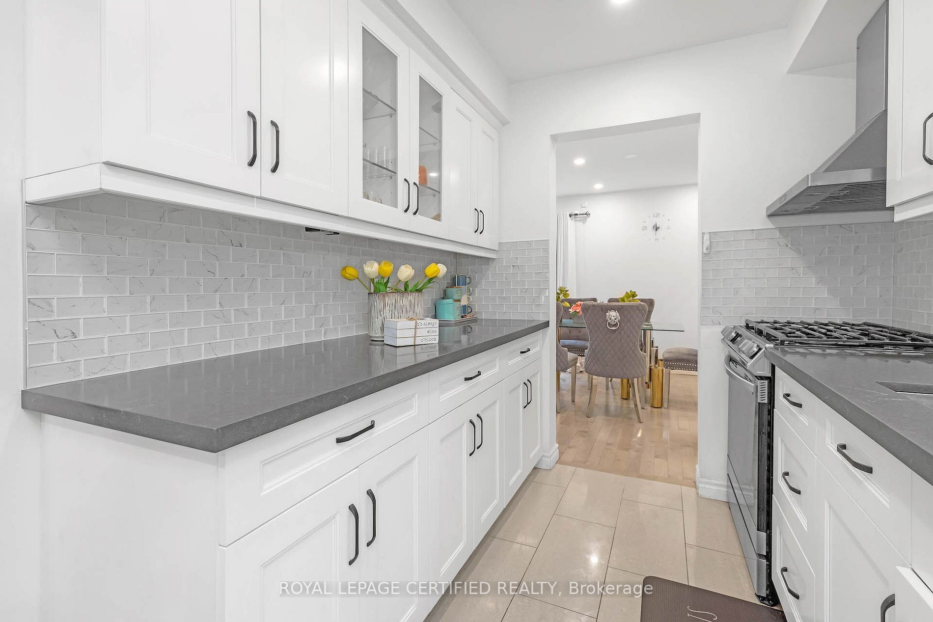 68 Radford Dr