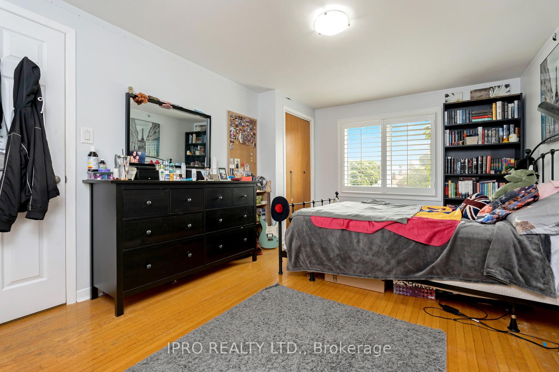 116 Rexway Drive