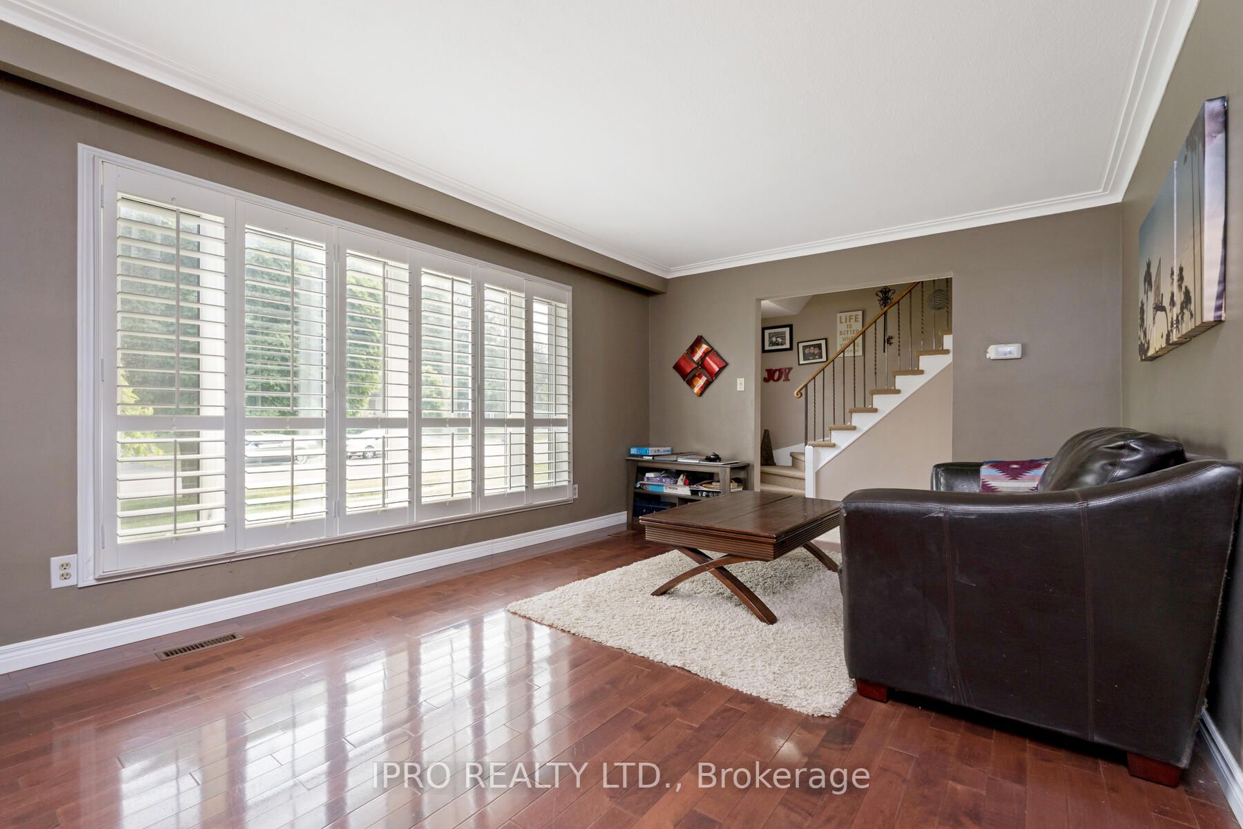 116 Rexway Drive