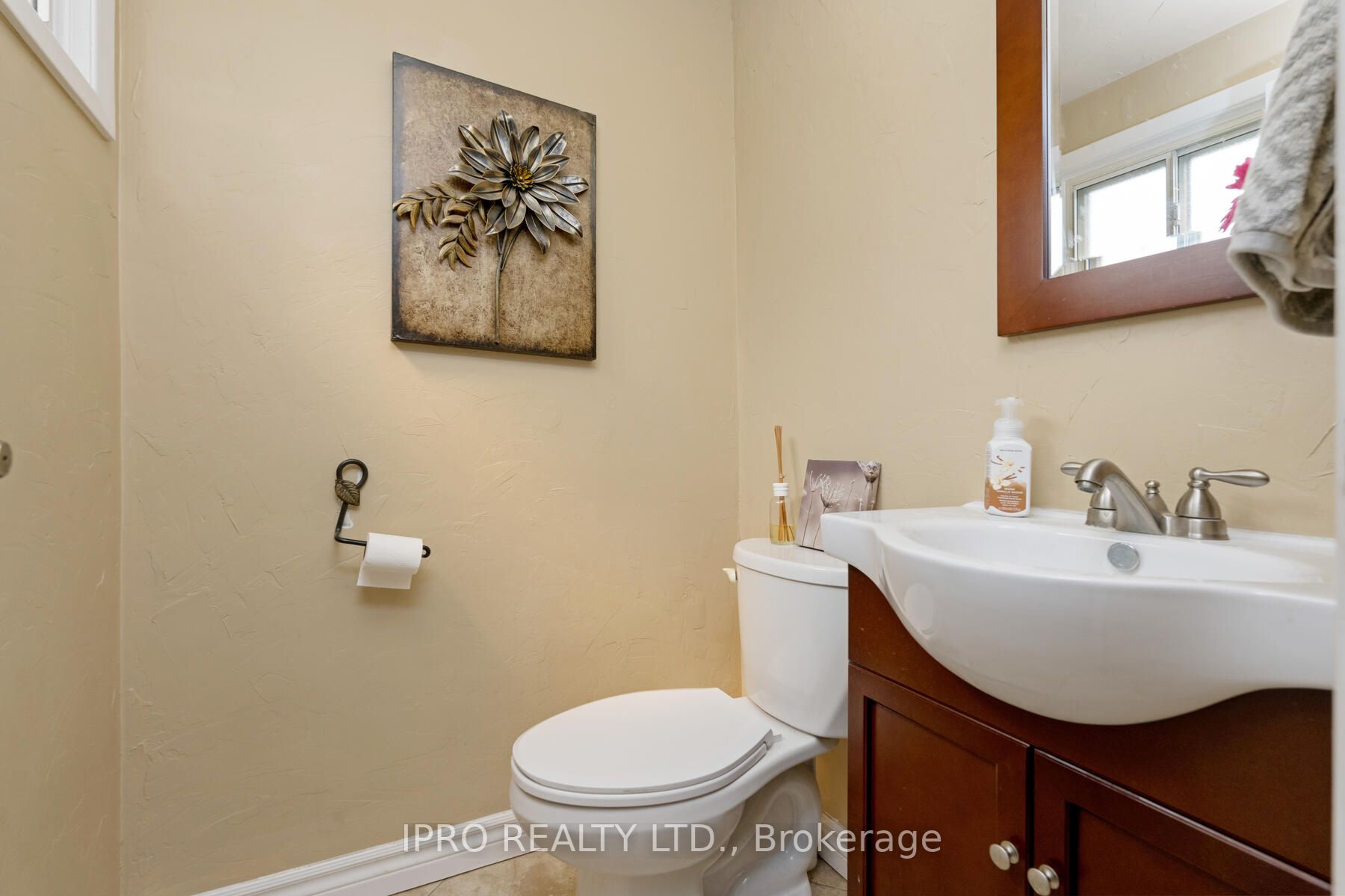 116 Rexway Drive