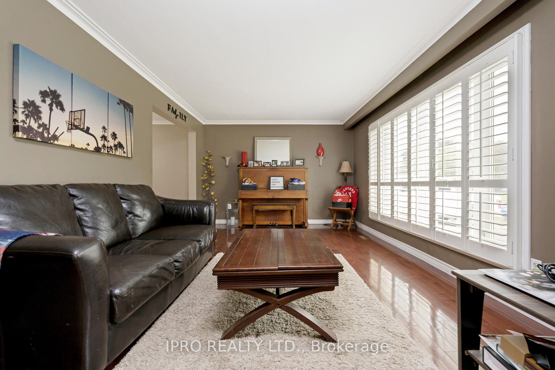 116 Rexway Drive