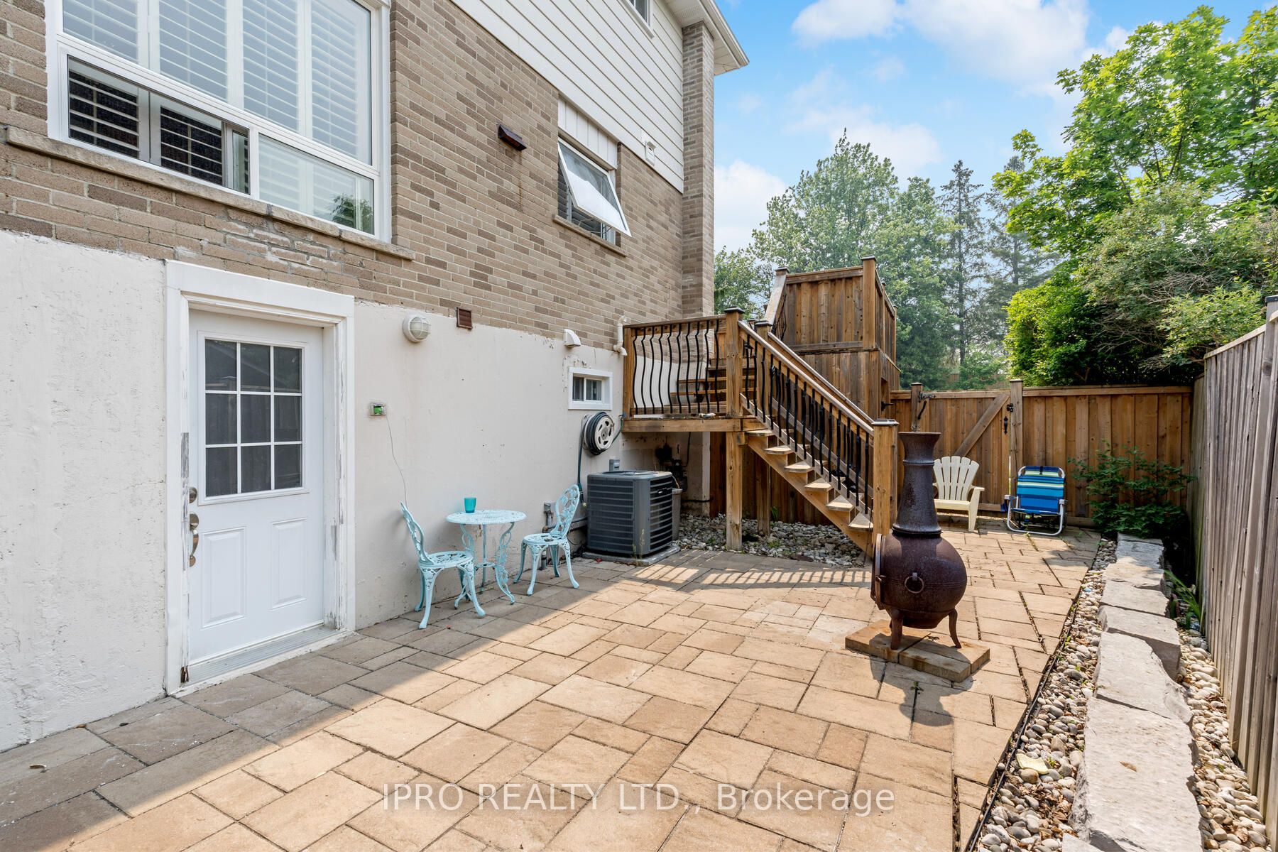 116 Rexway Drive