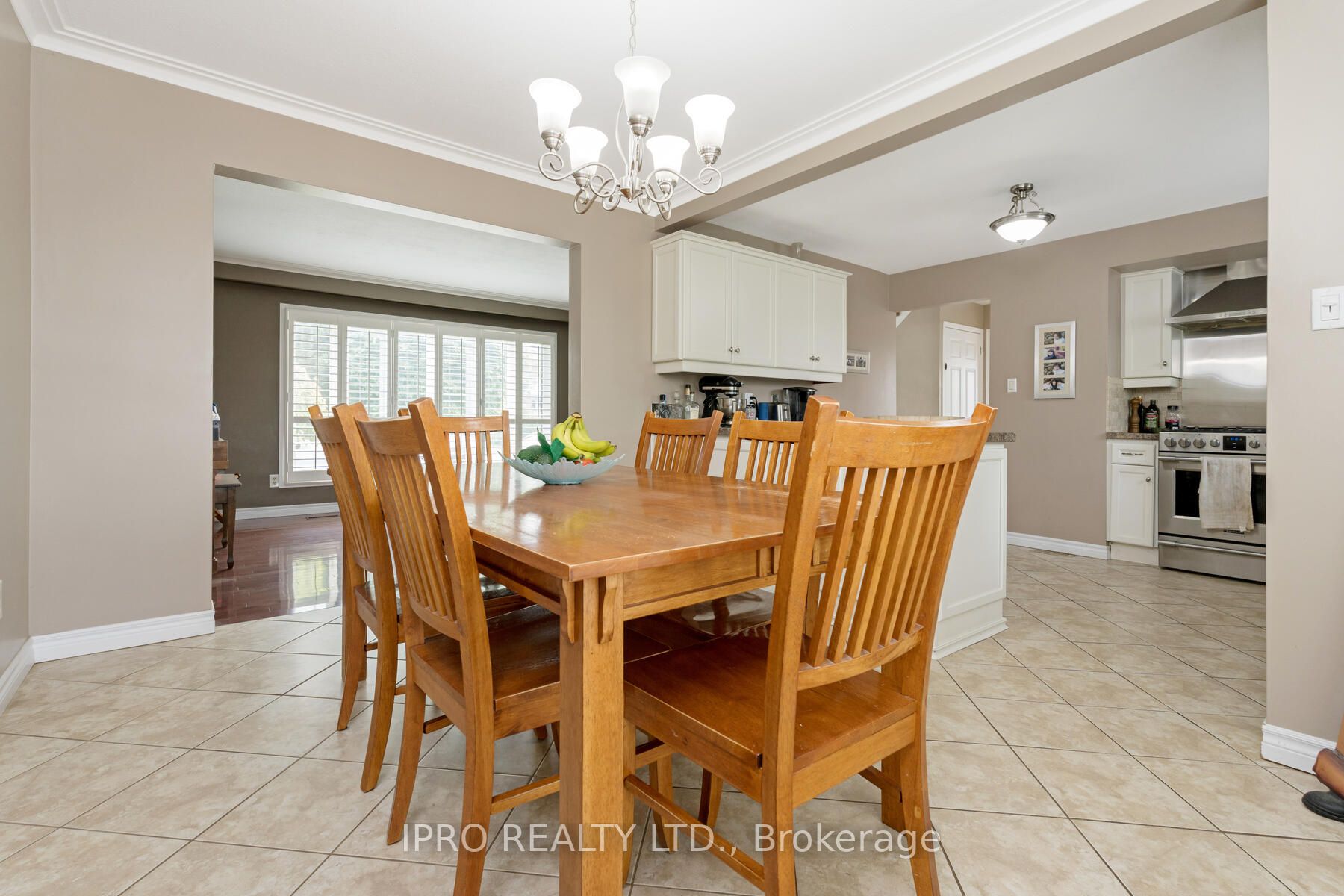 116 Rexway Drive
