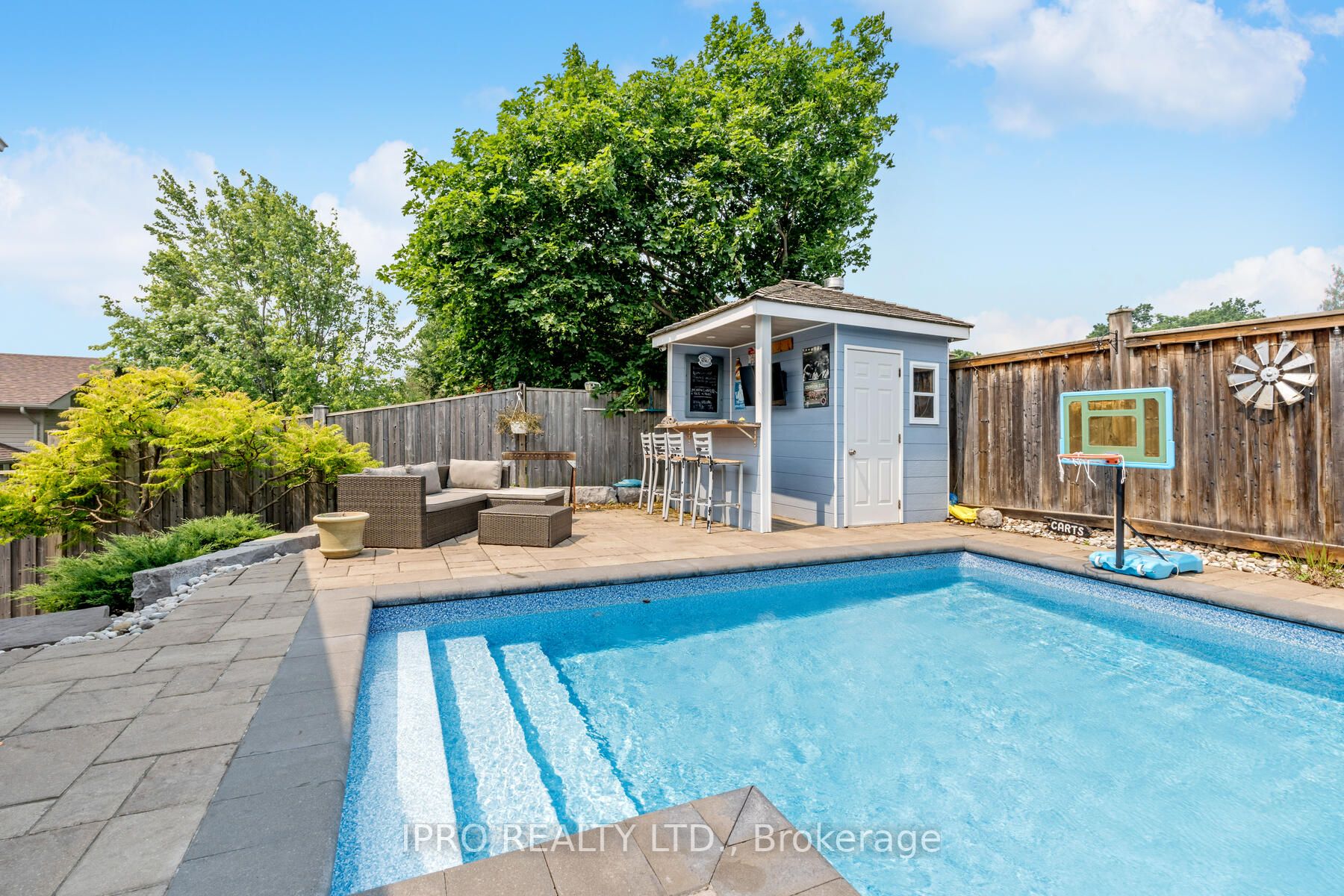 116 Rexway Drive