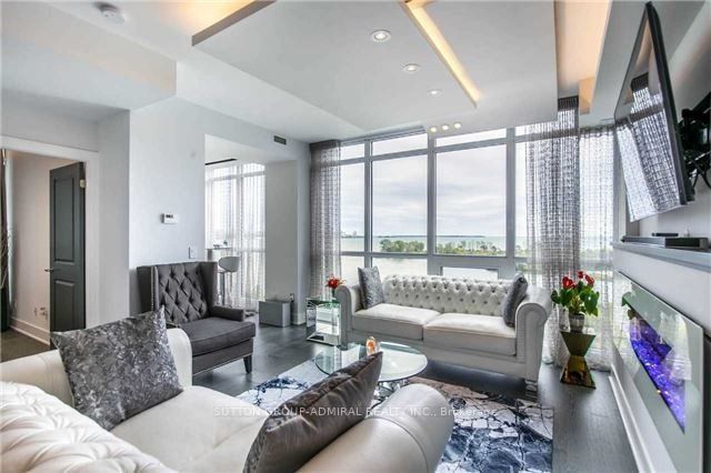 59 Annie Craig Drive, #803