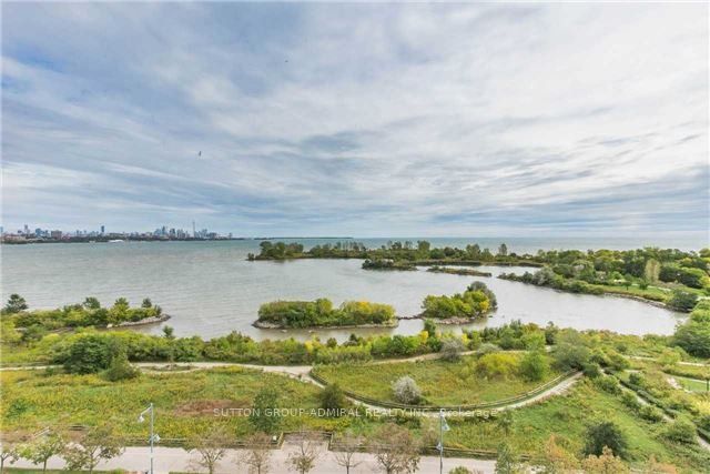 59 Annie Craig Drive, #803