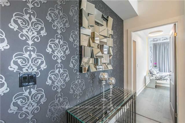 59 Annie Craig Drive, #803
