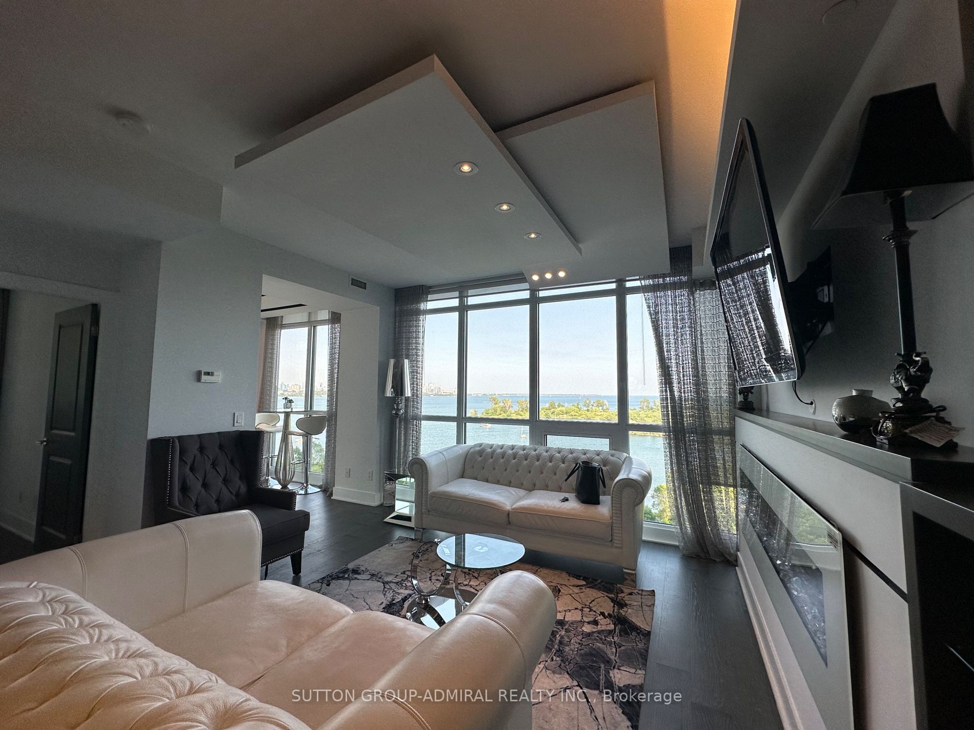 59 Annie Craig Drive, #803