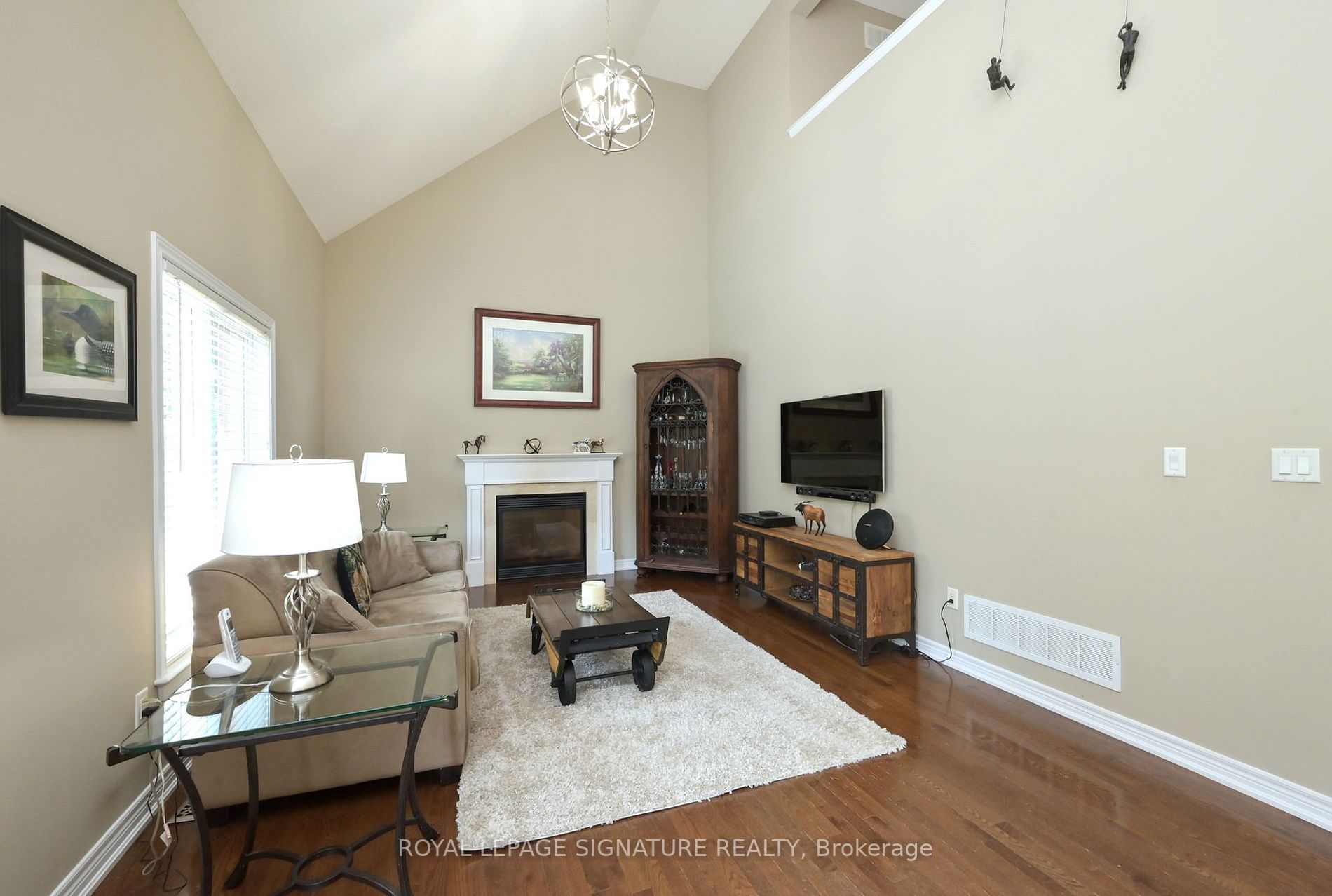 55 North Riverdale Drive