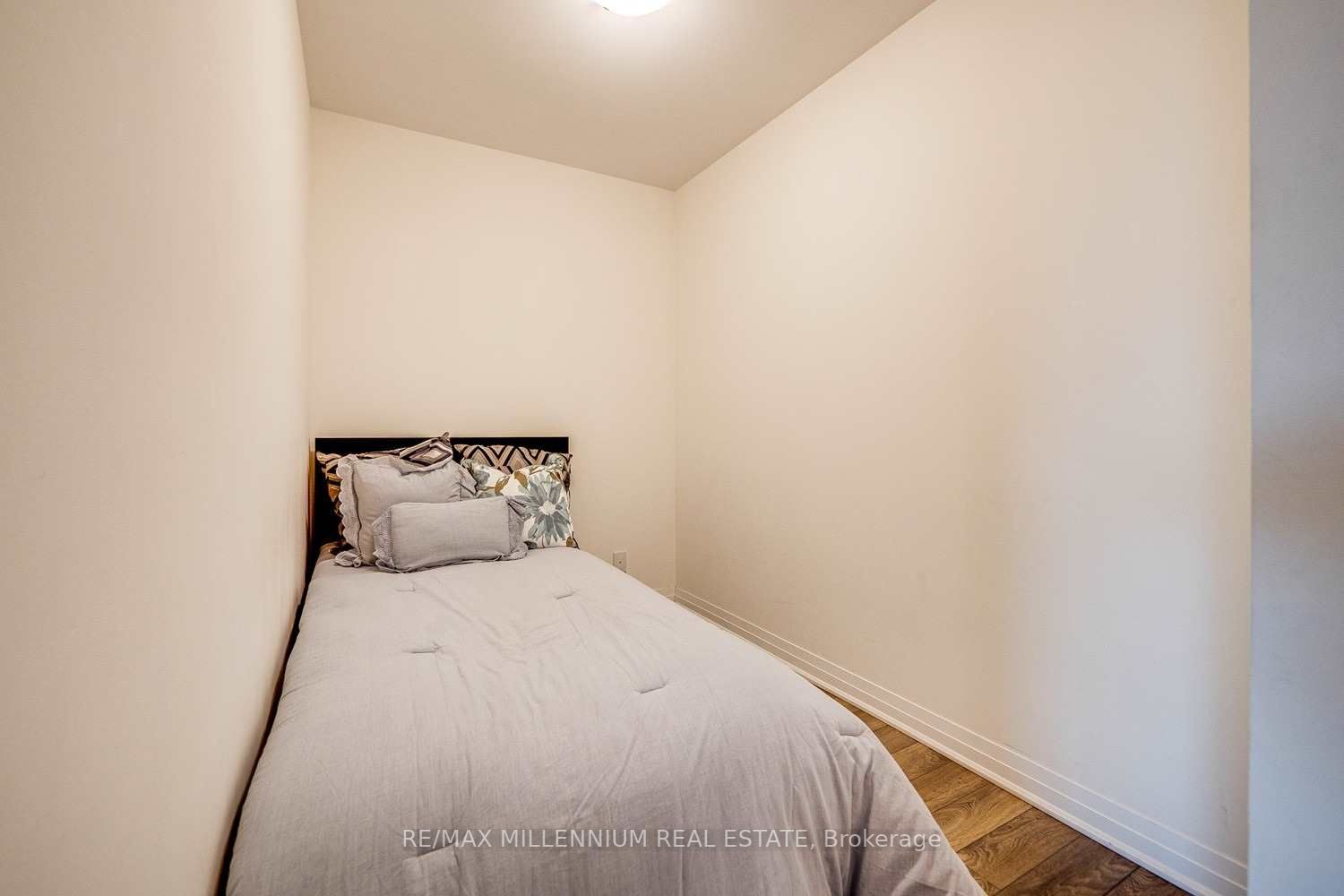 1105 Leger Way, #223