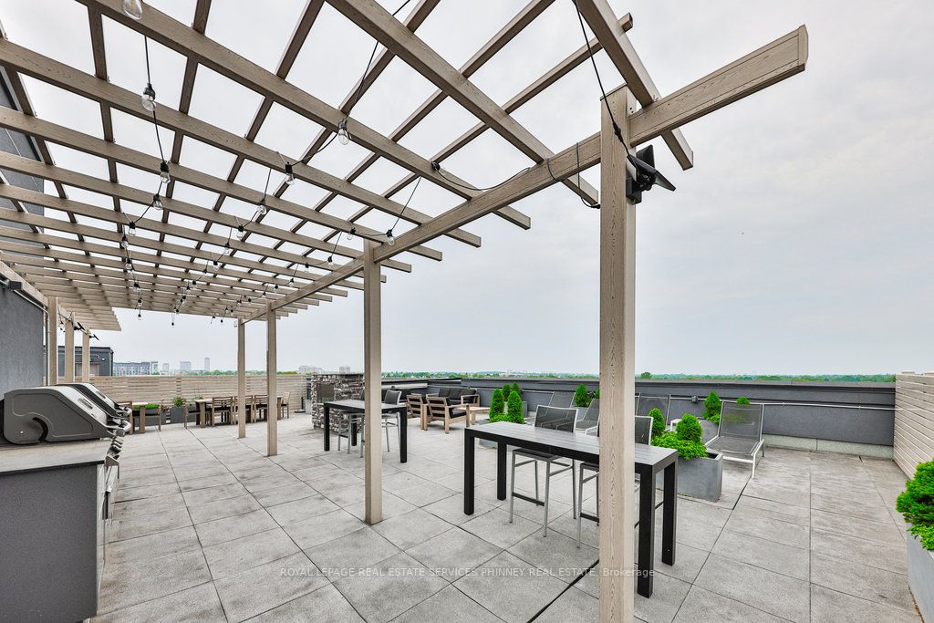 3028 Creekshore Common, #105