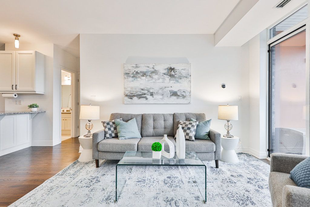 3028 Creekshore Common, #105