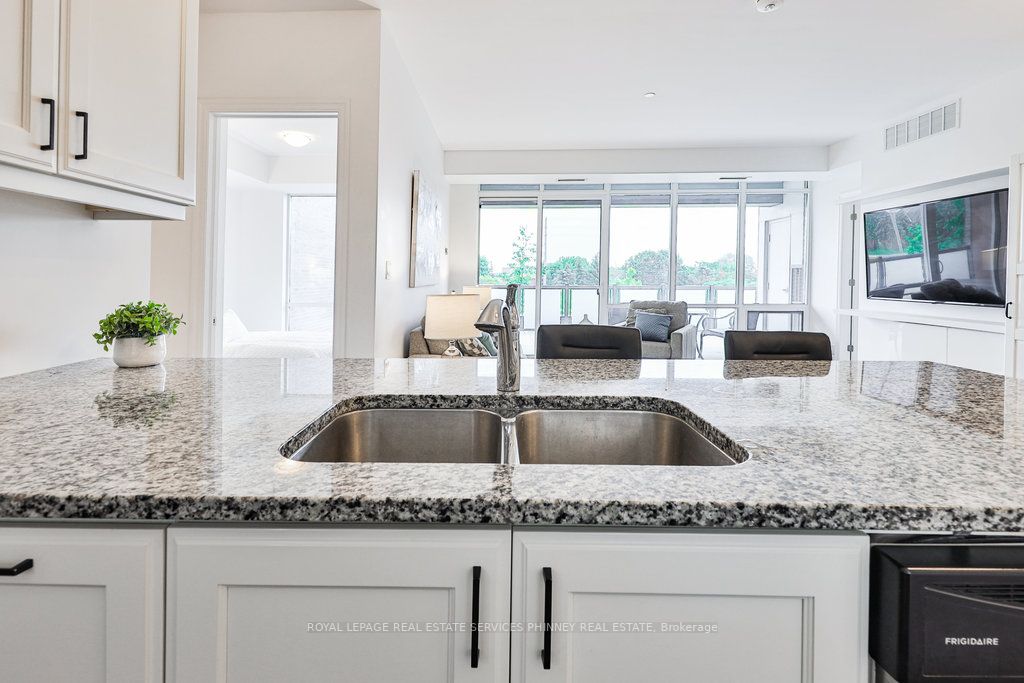 3028 Creekshore Common, #105