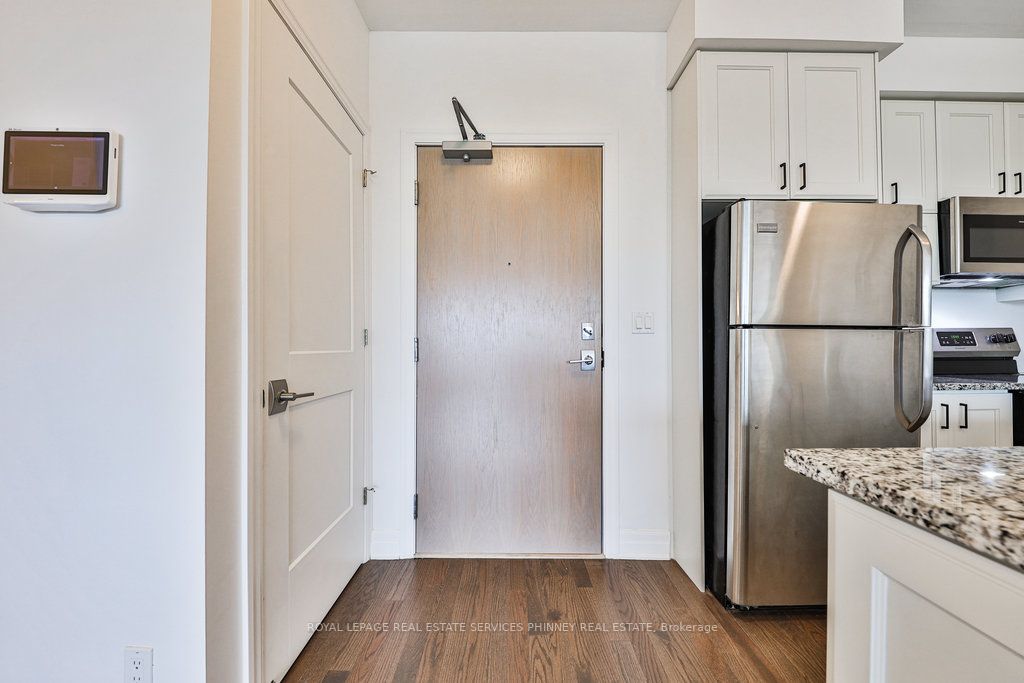 3028 Creekshore Common, #105