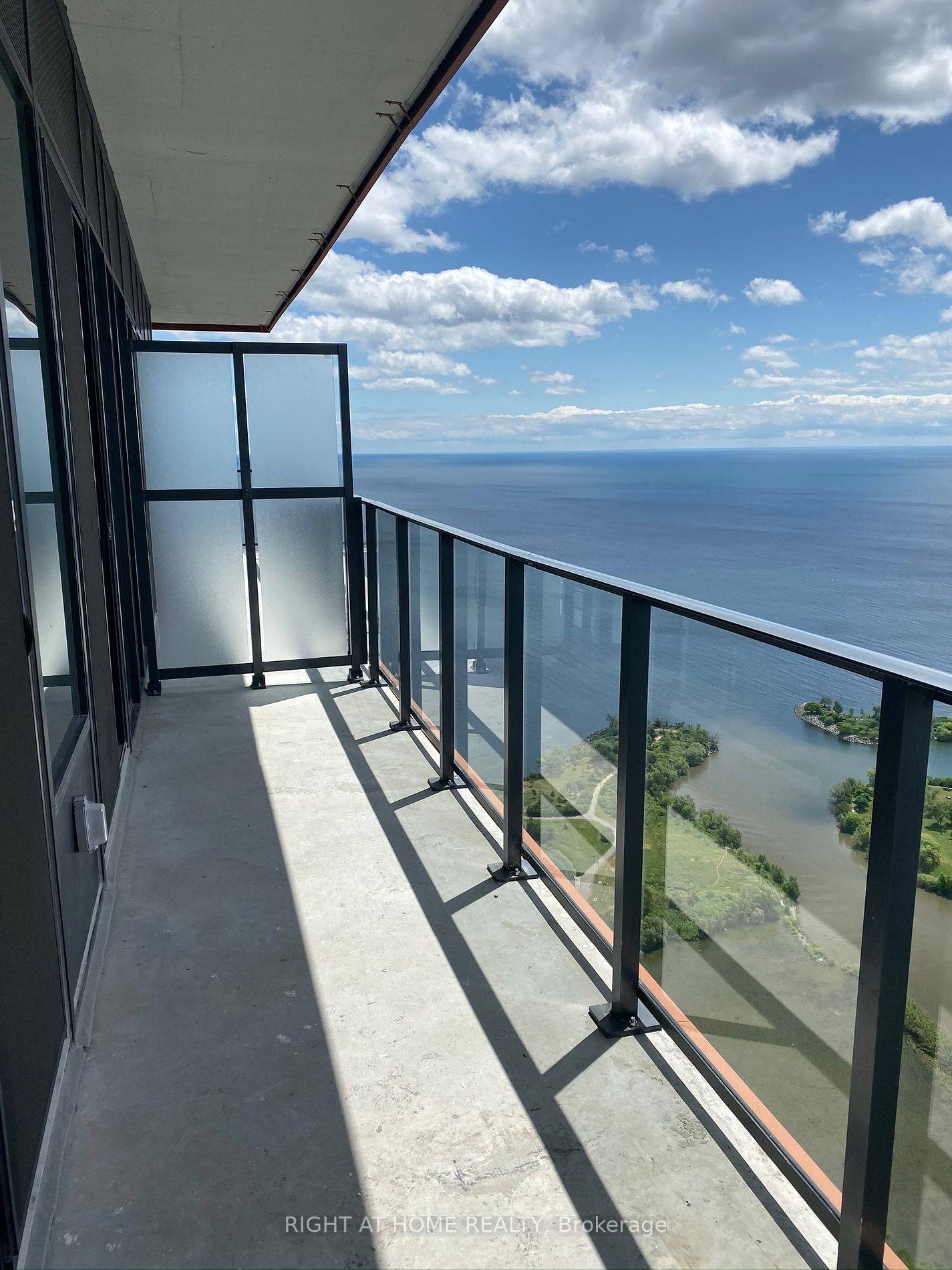 30 Shore Breeze Dr, #6208