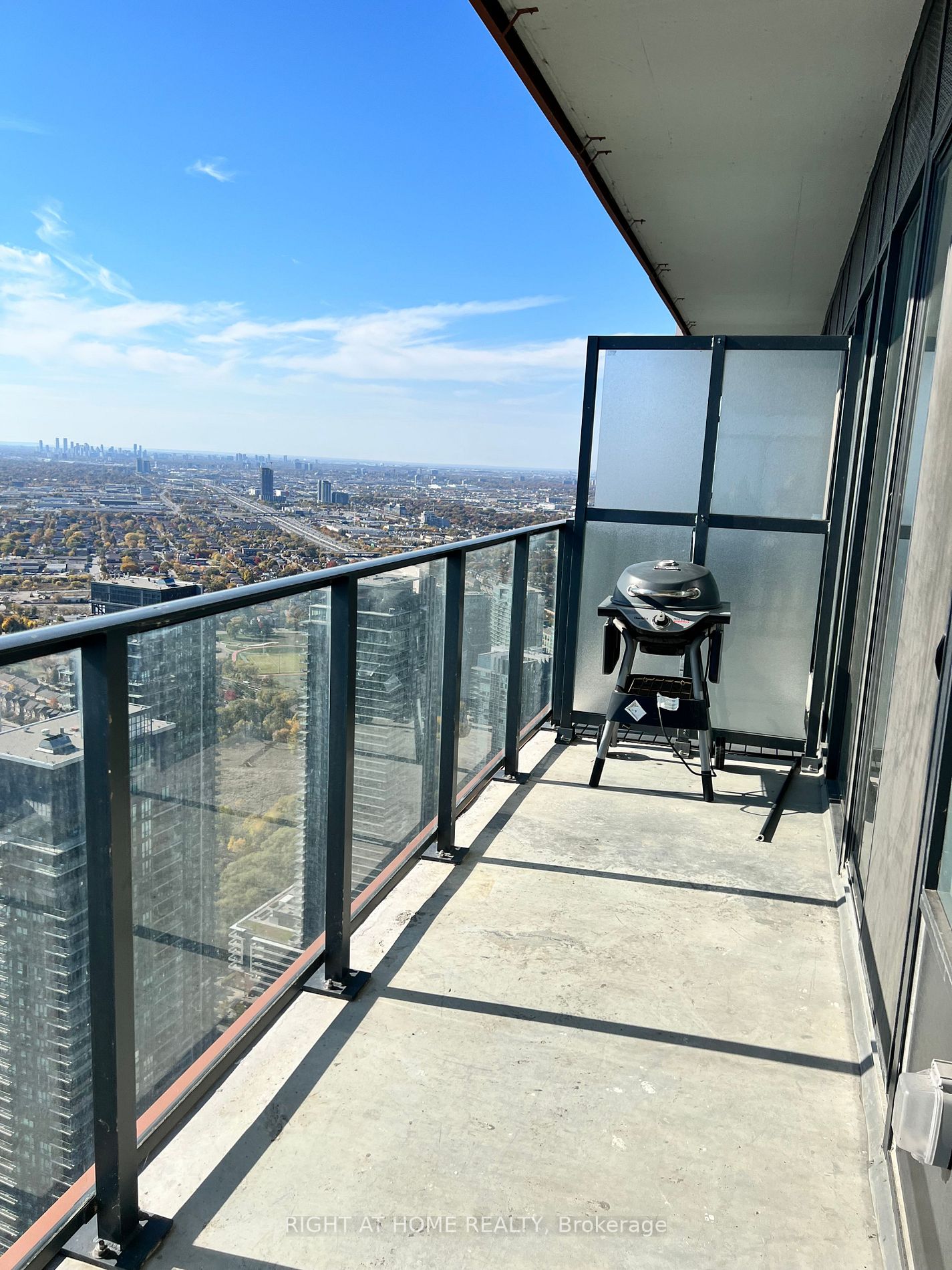 30 Shore Breeze Dr, #6208