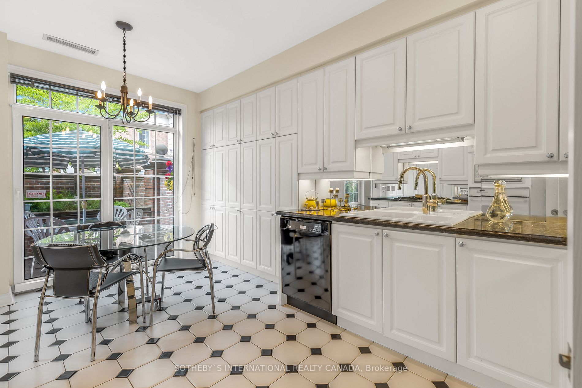 Listing W6136680 - Large Photo # 13