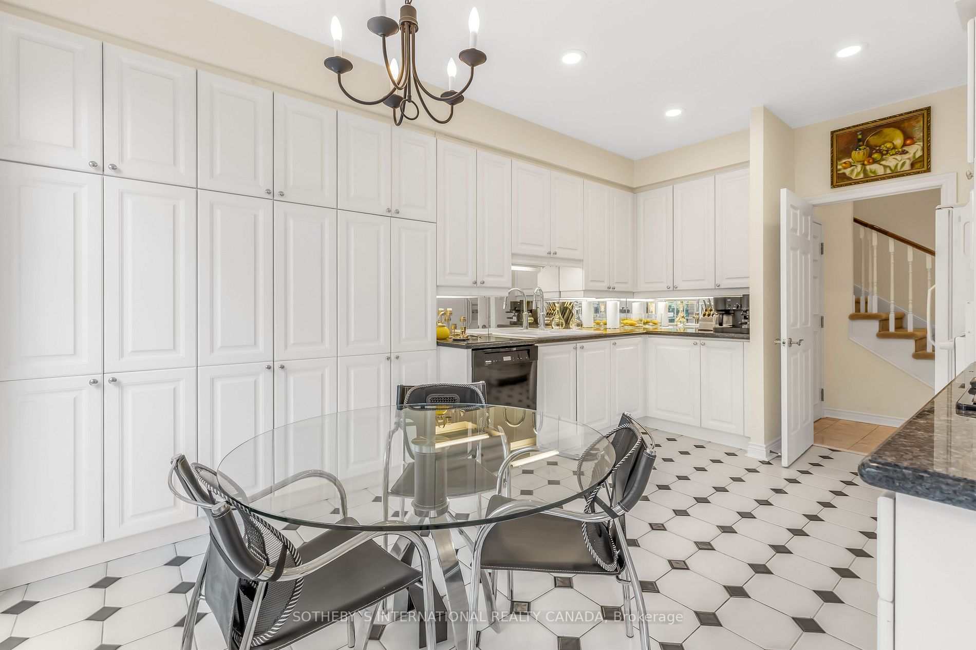 Listing W6136680 - Large Photo # 12