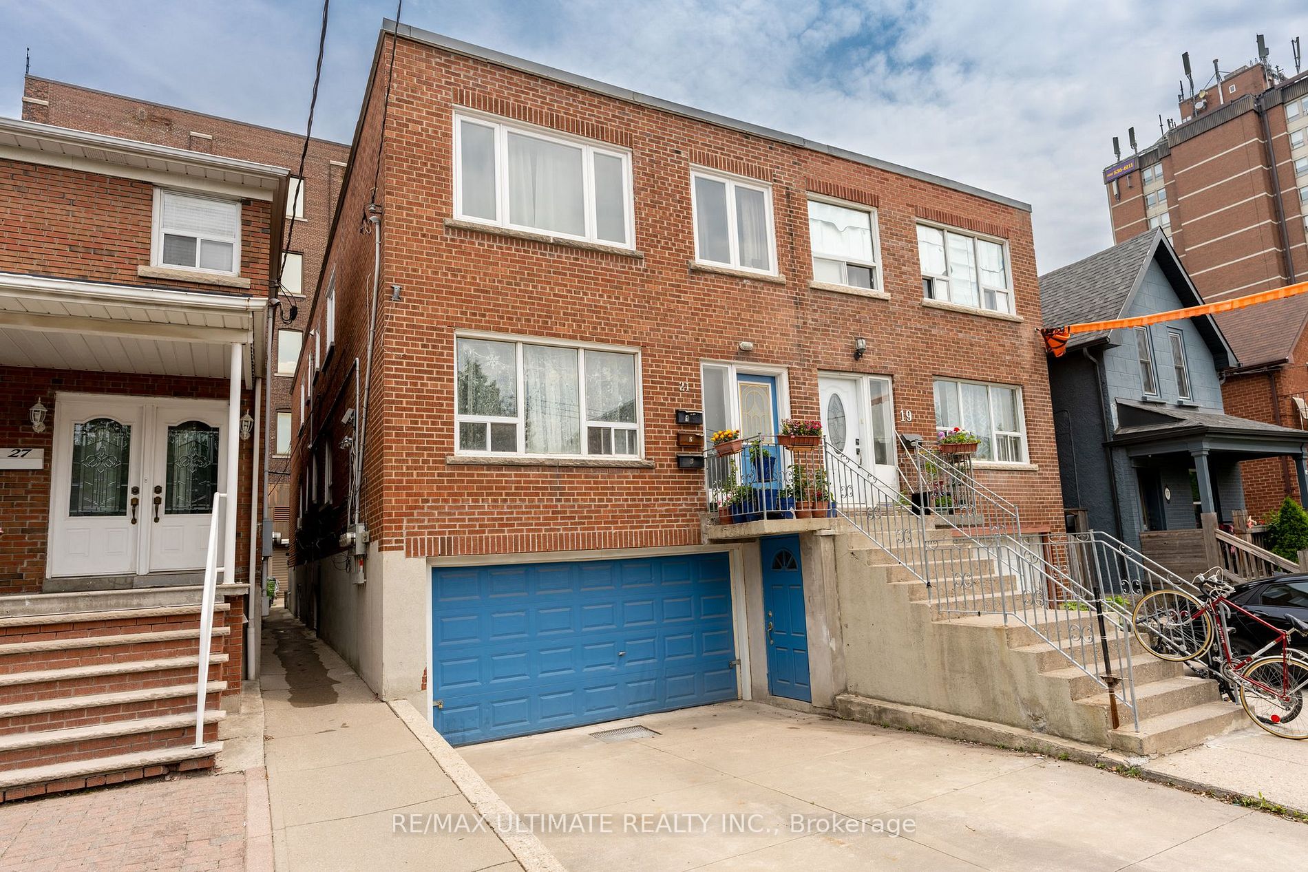 Listing W6136848 - Large Photo # 1