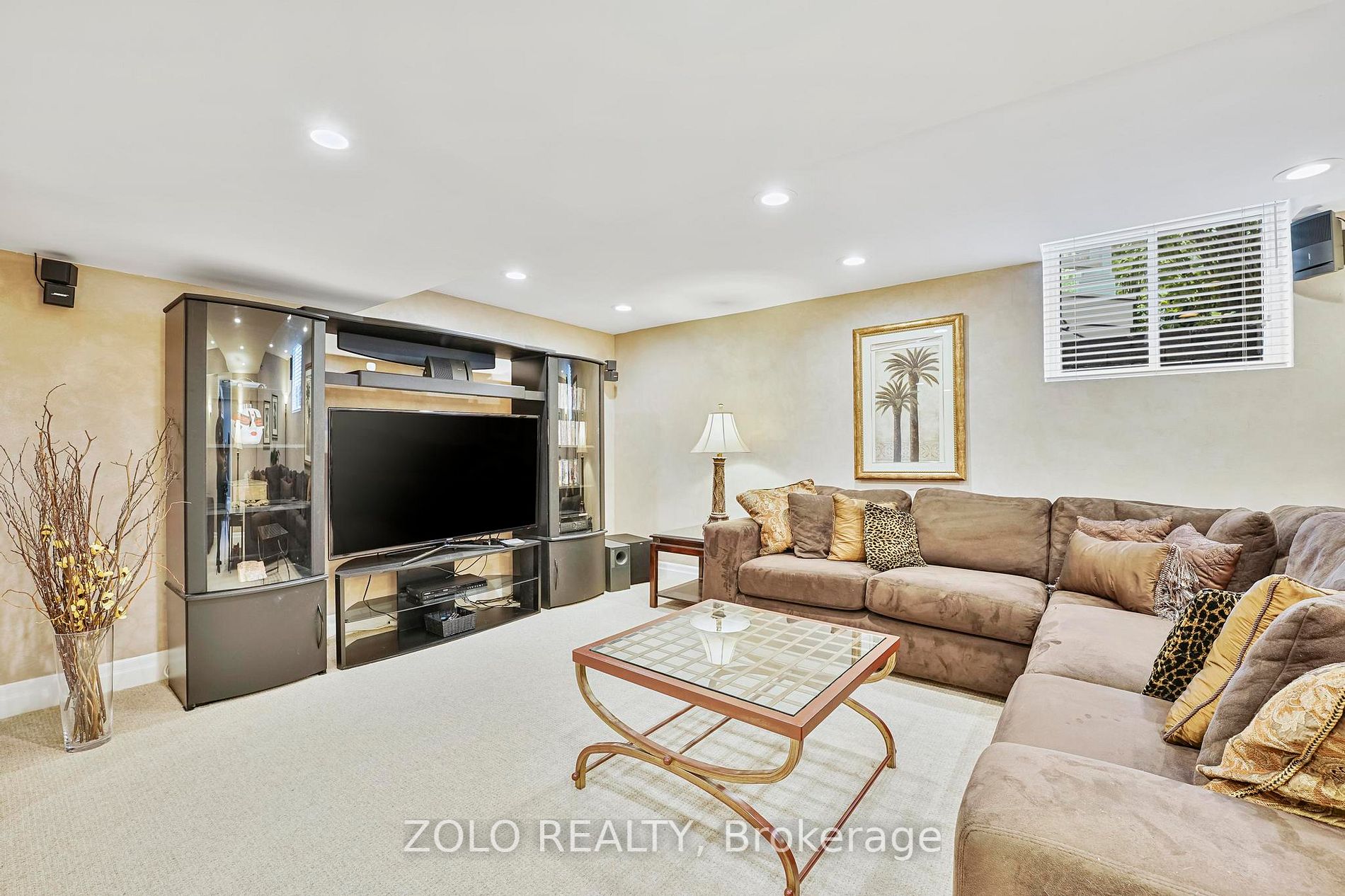 6 Massari Street