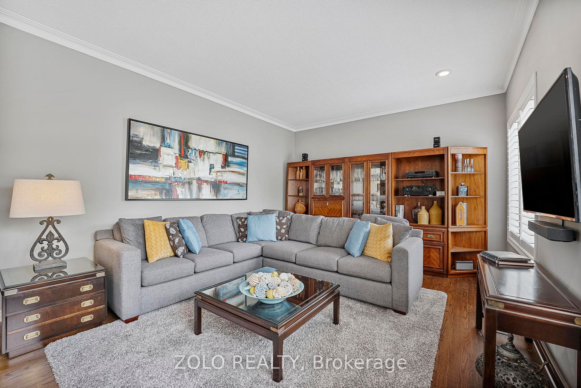 6 Massari Street