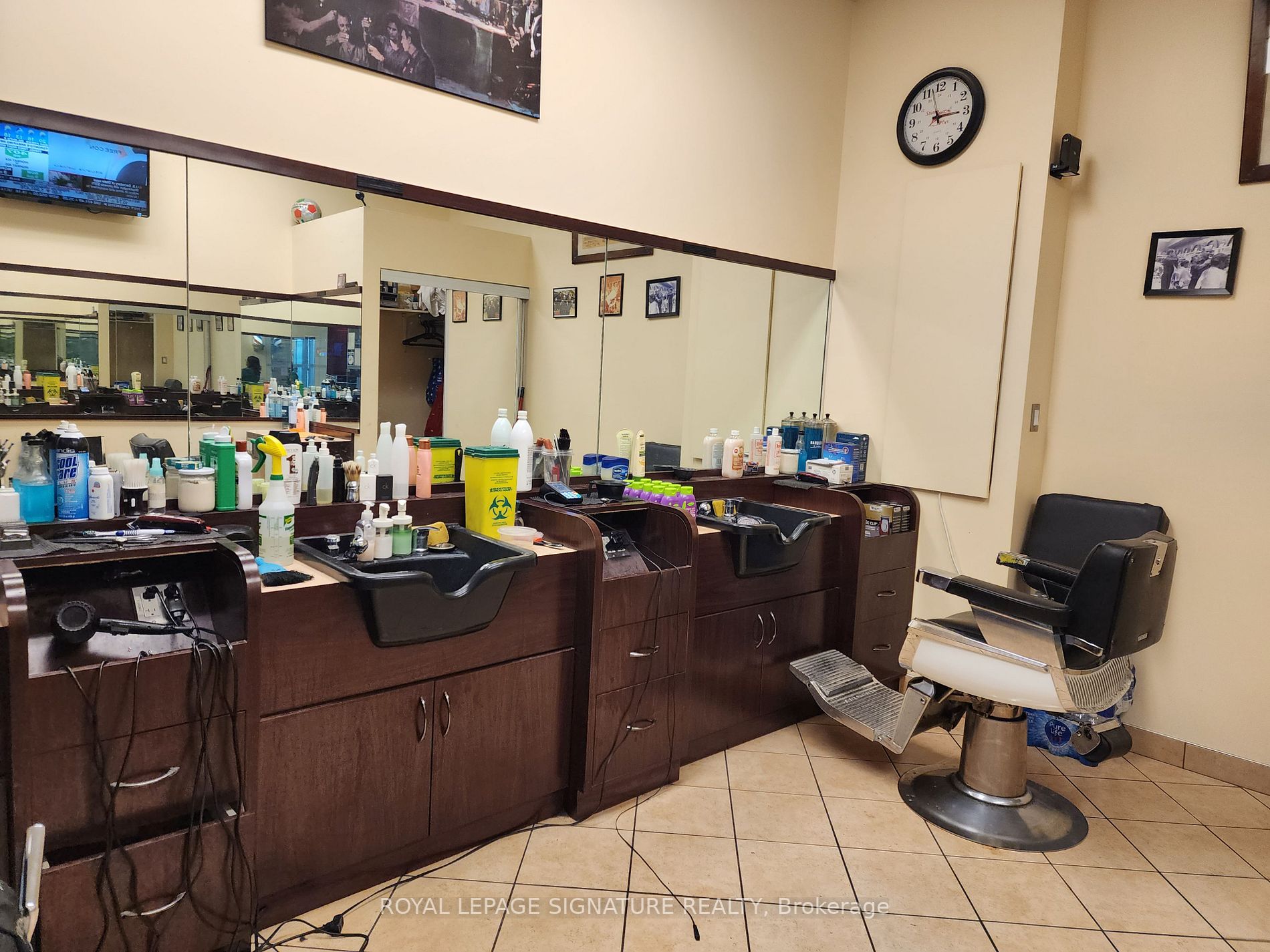 Listing W6140564 - Large Photo # 2