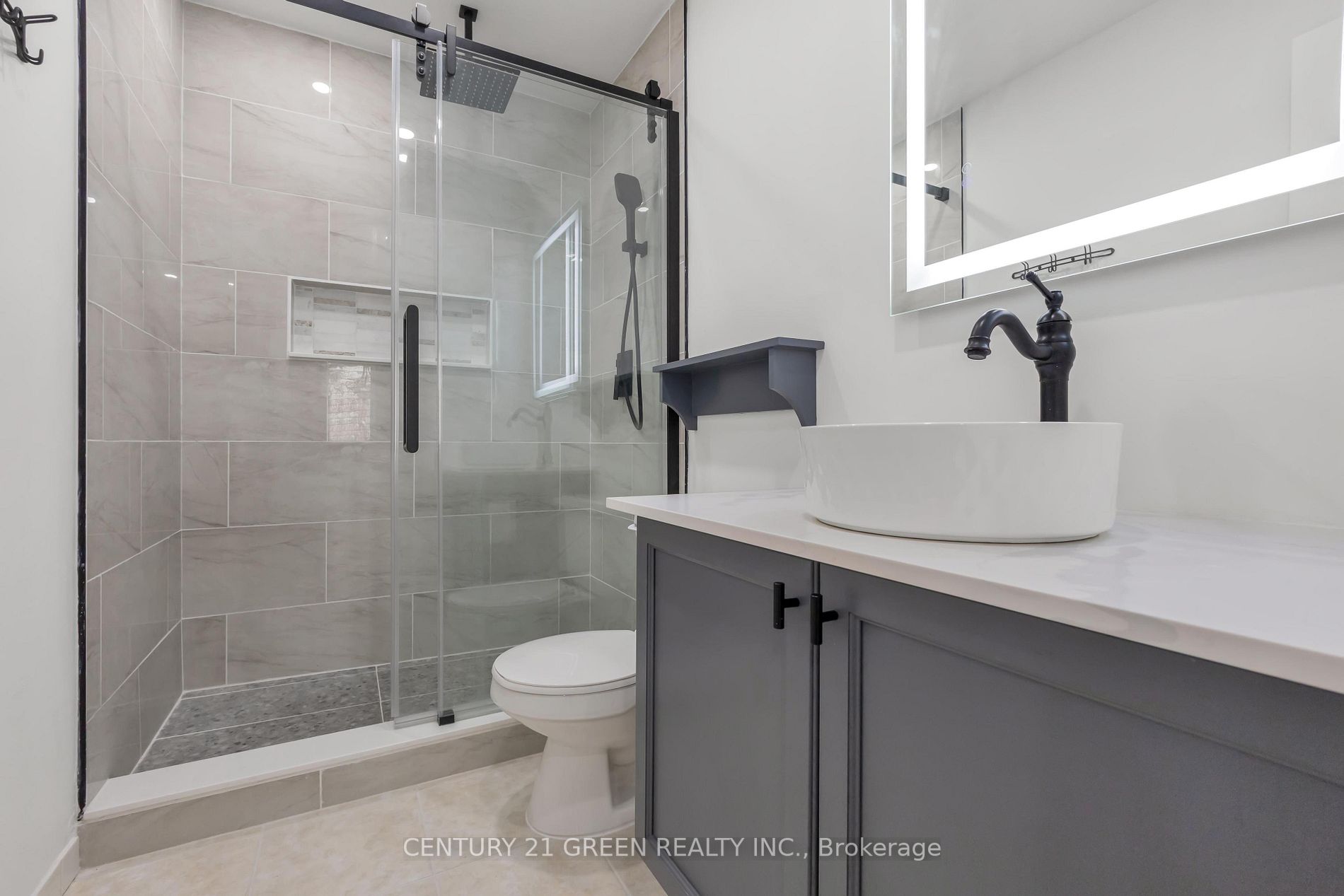 78 Babcock Cres