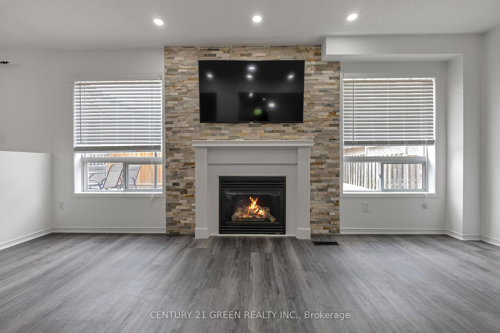 78 Babcock Cres