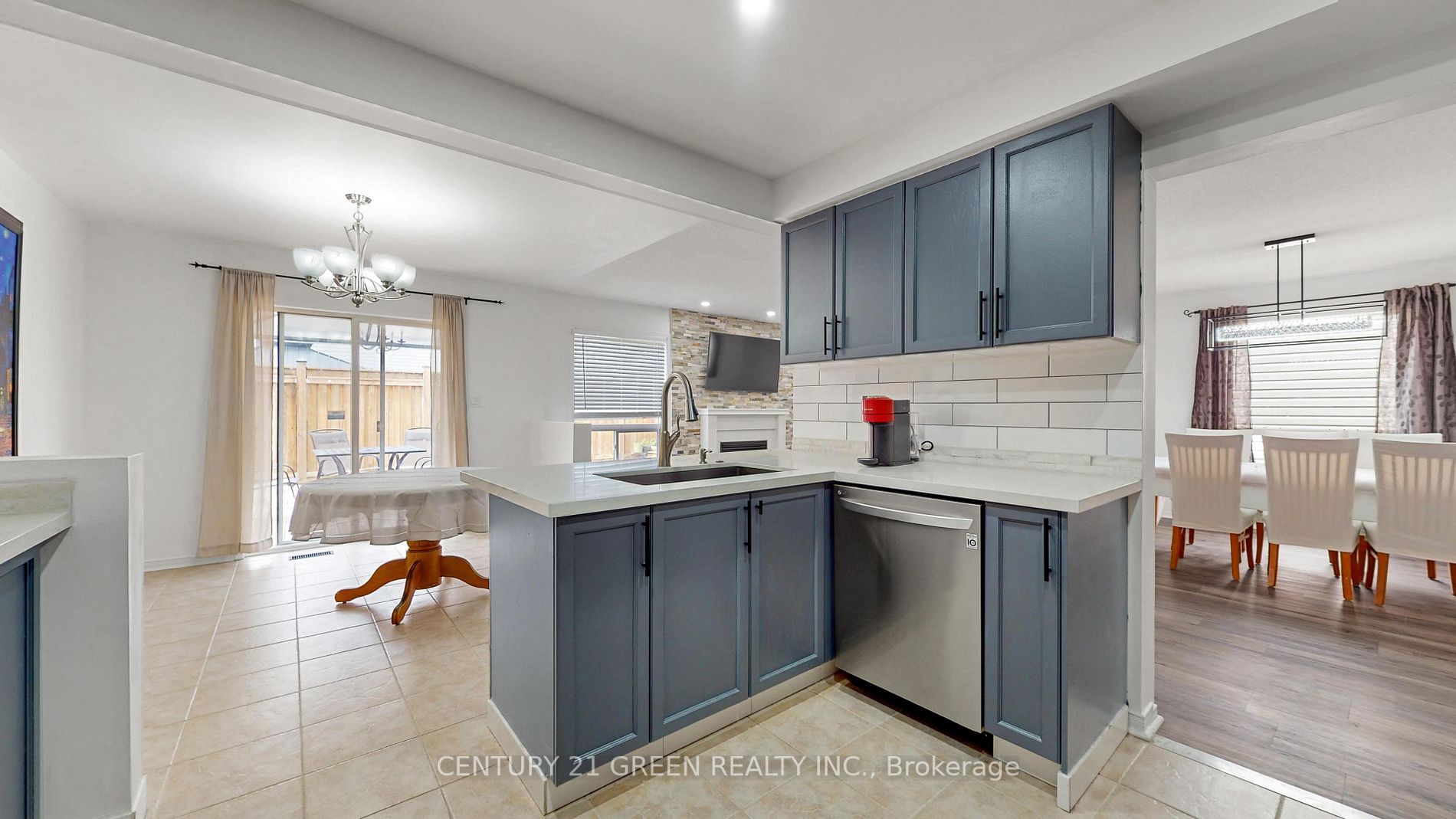 78 Babcock Cres