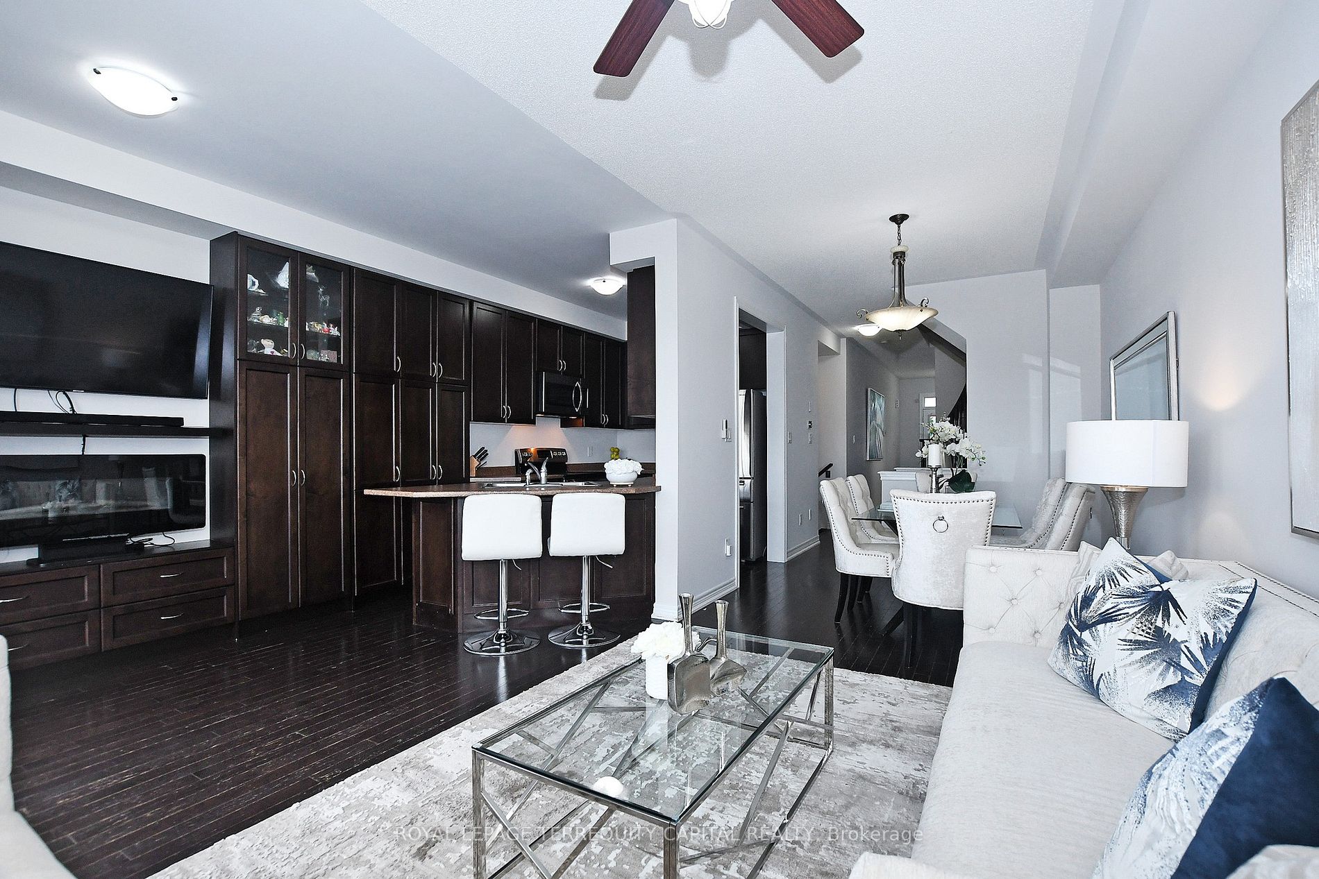6 Coastline Drive