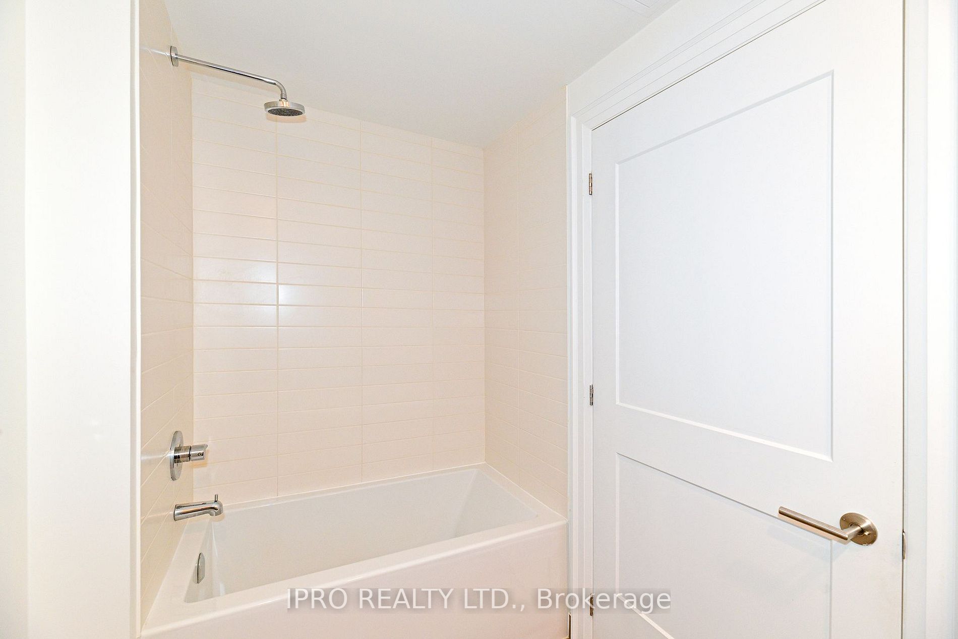 21 Park St E, #710