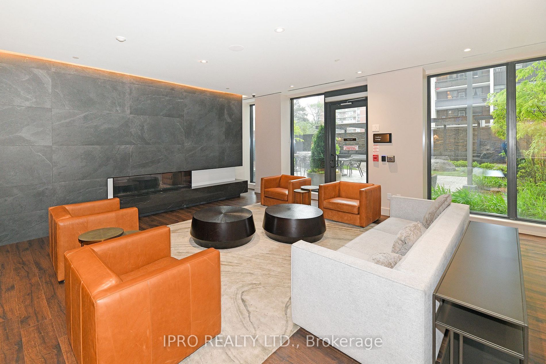 21 Park St E, #710