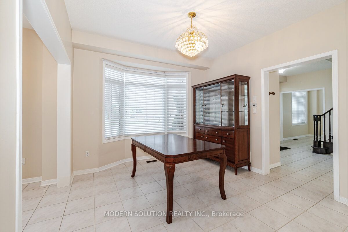 159 Calderstone Rd