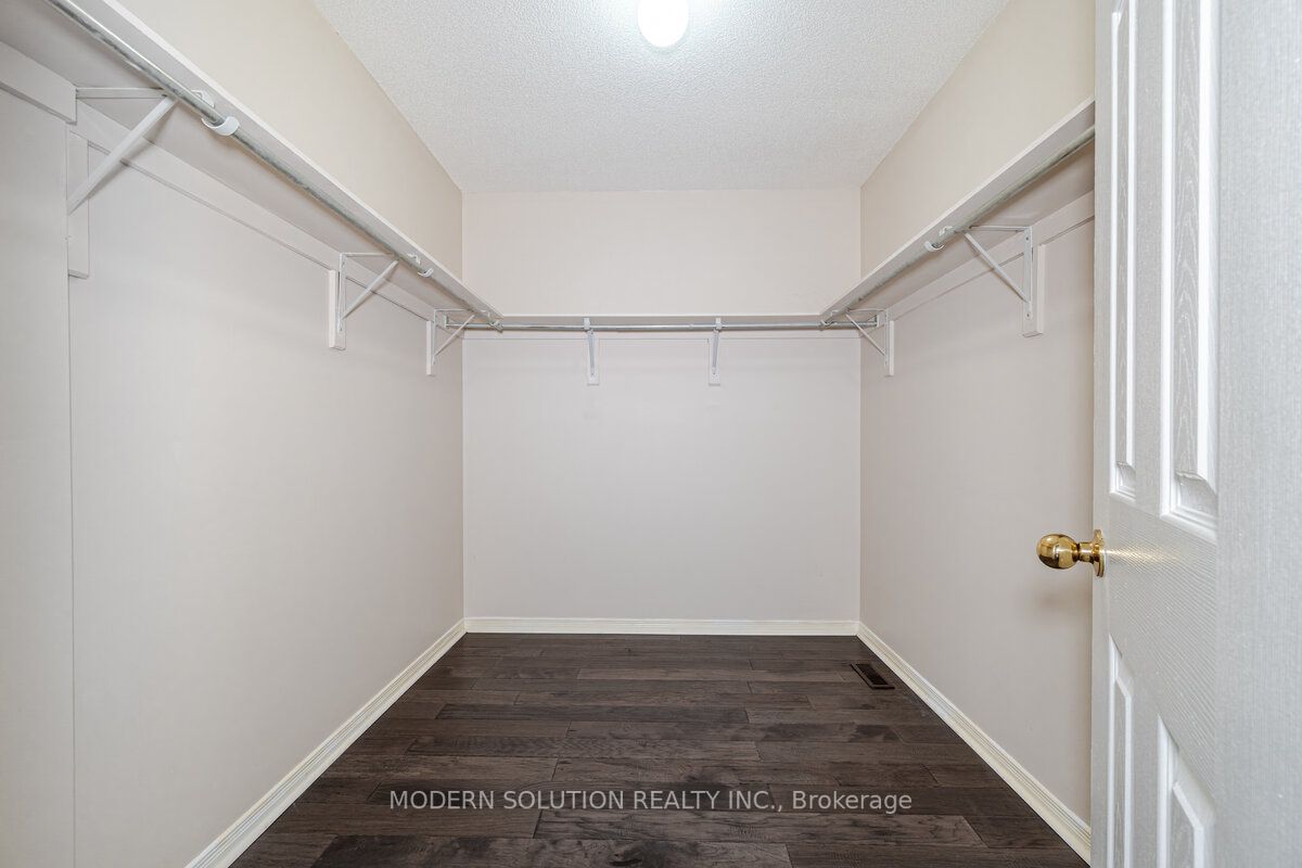 159 Calderstone Rd