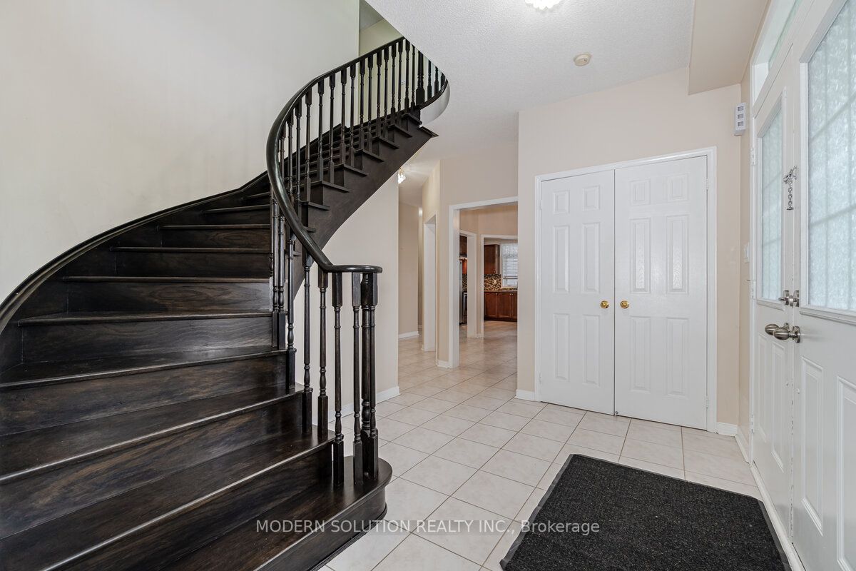 159 Calderstone Rd