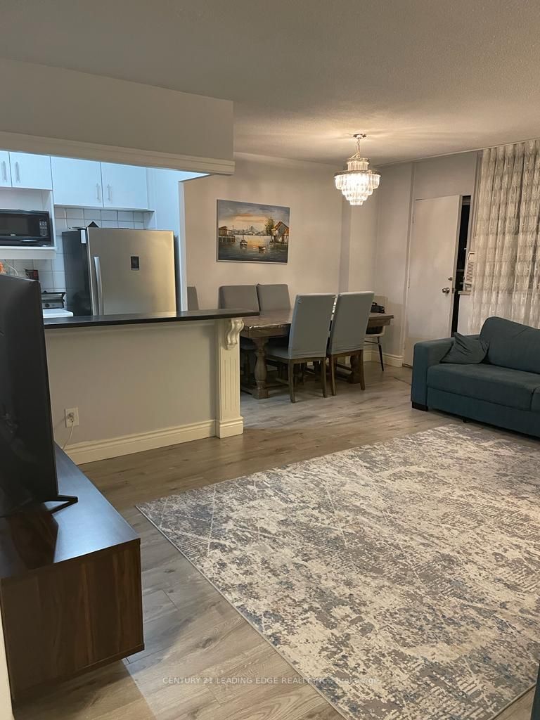 80 Grandravine Dr, #703